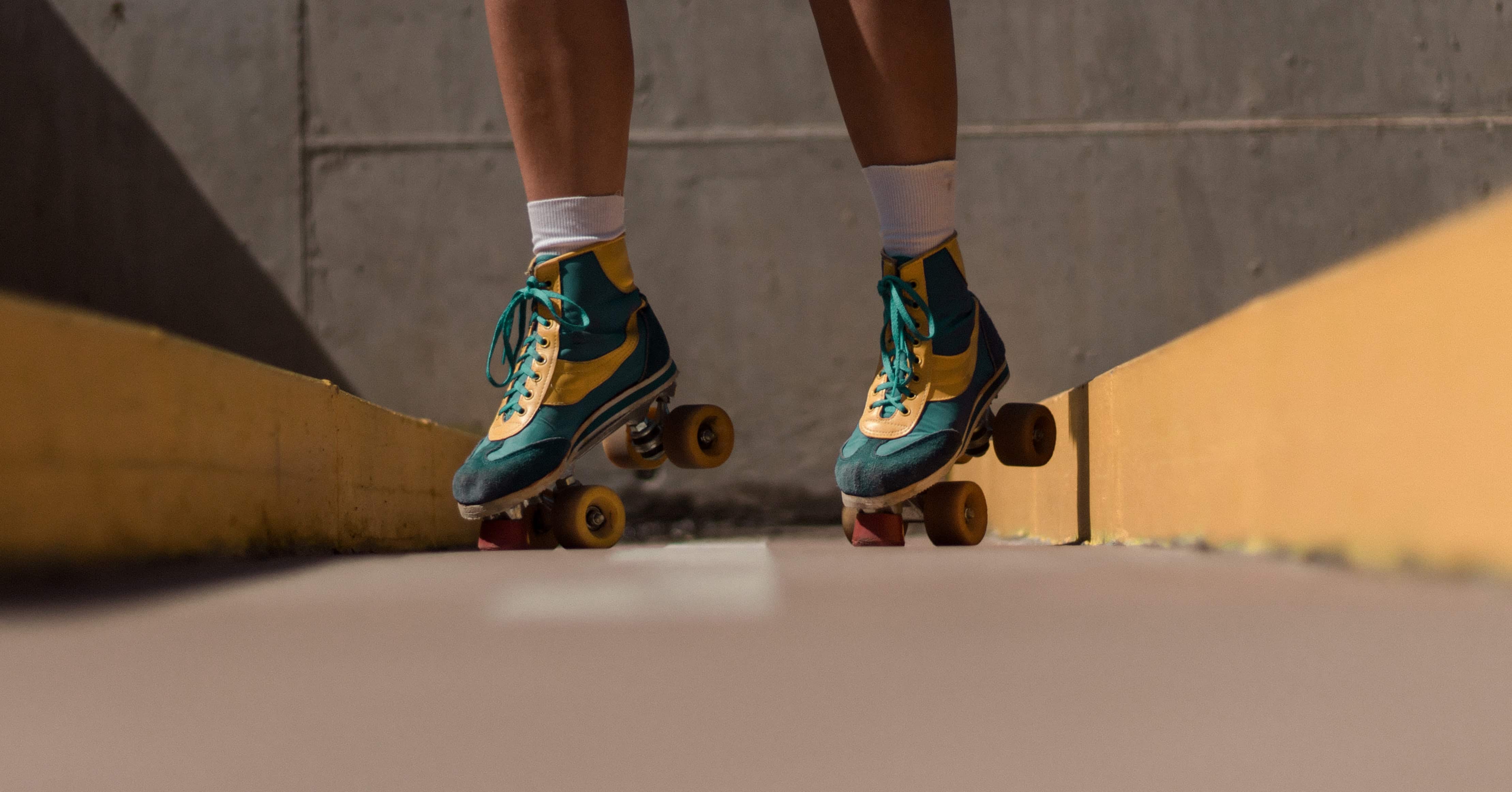 roller skating class online