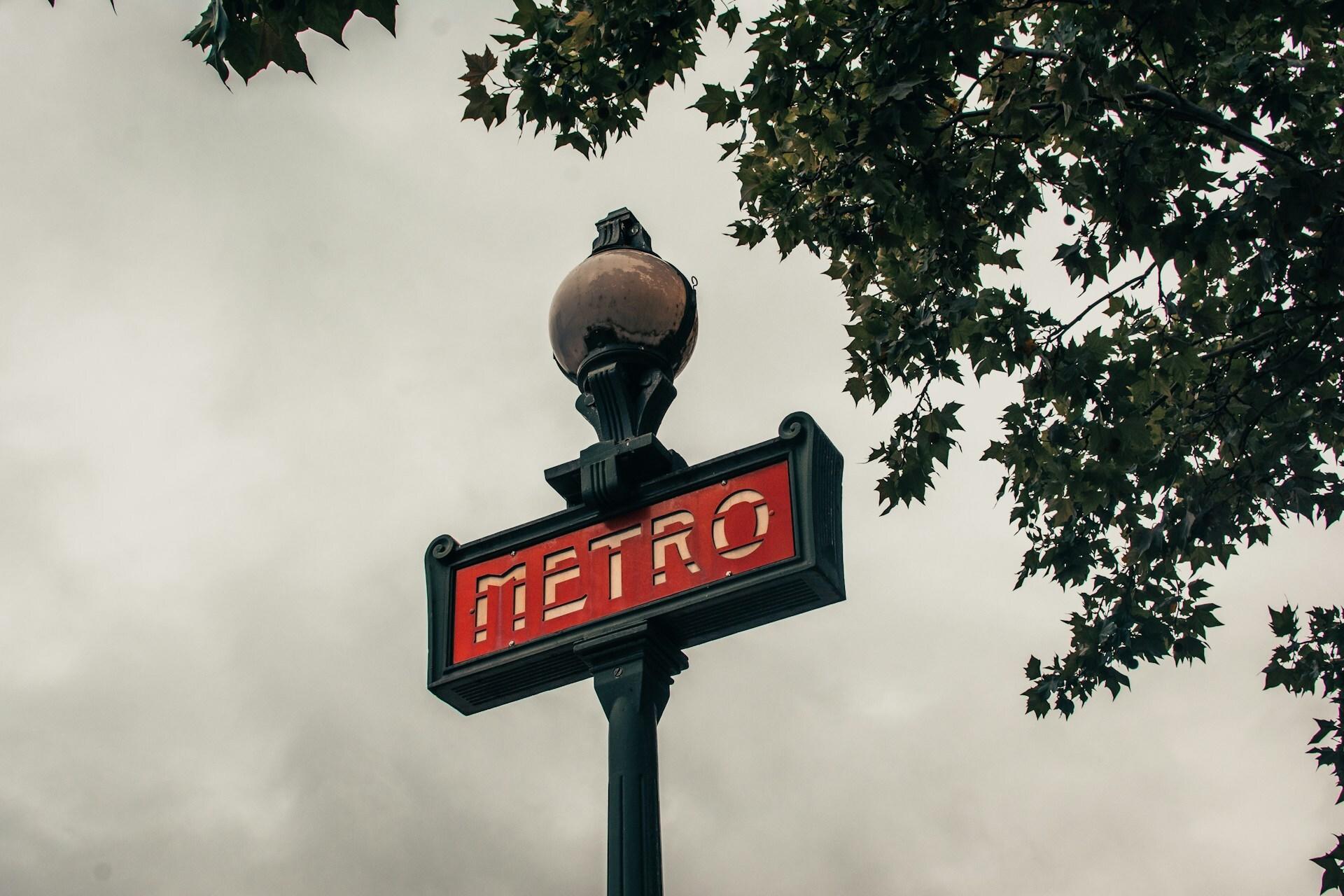 Paris Metro Sign