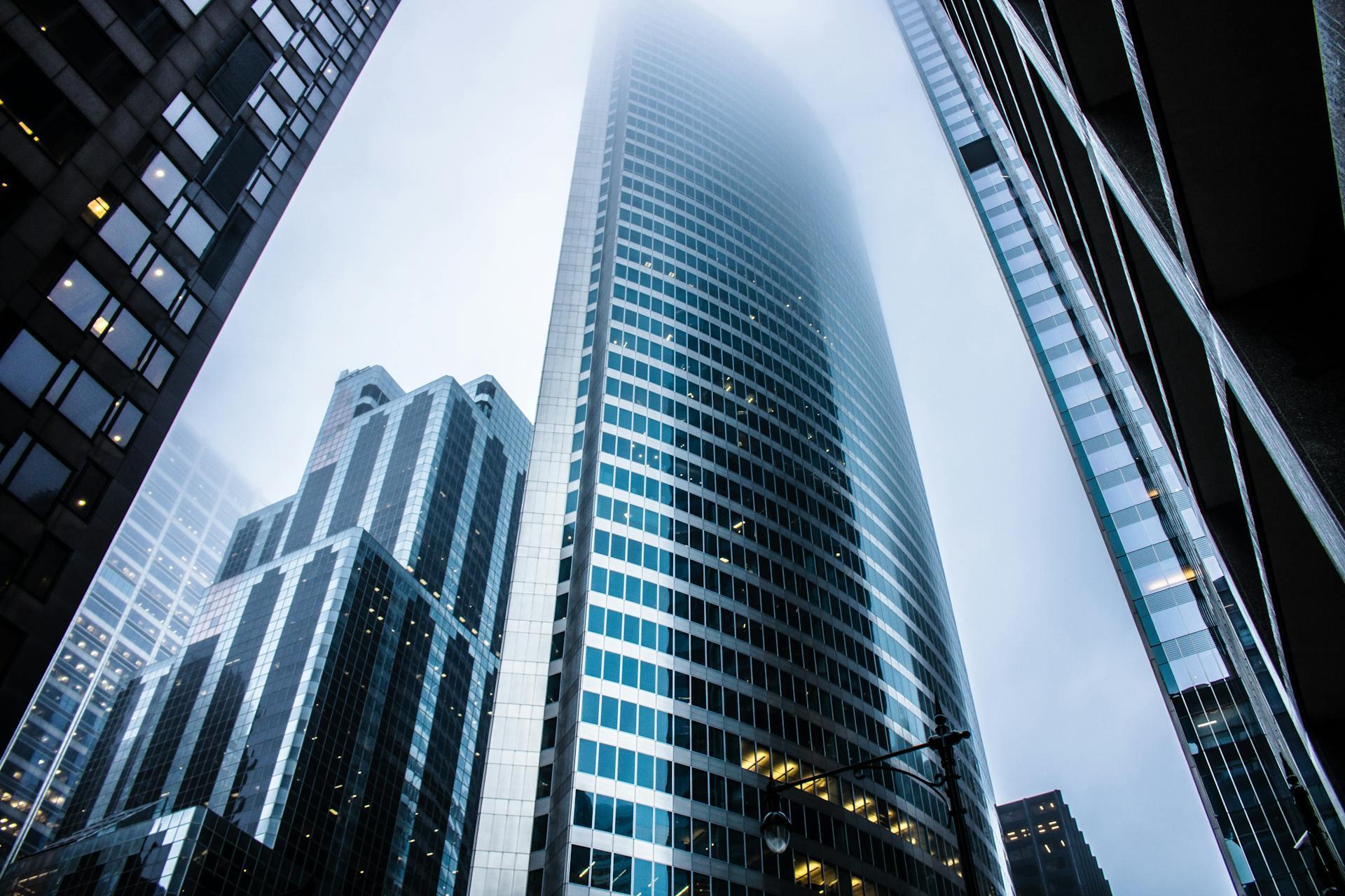 Photo with skyscrapers in the center of a metropolis.