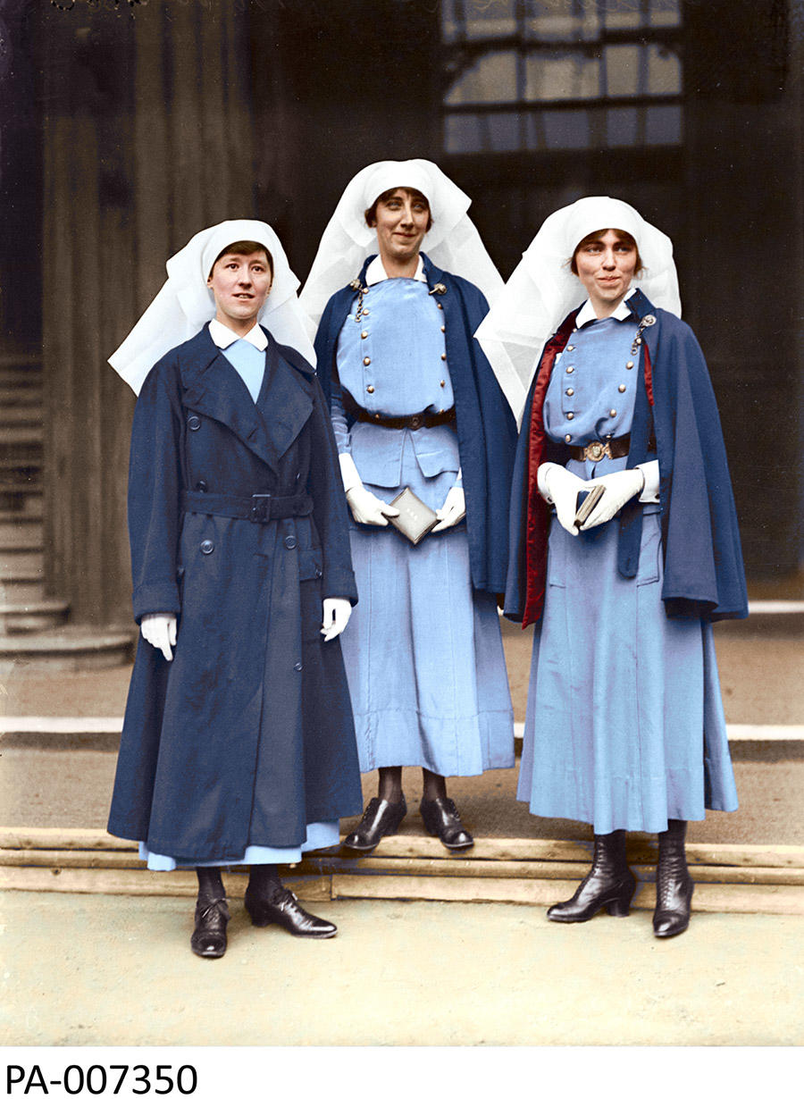 Group photo showing women who served as nurses during the war