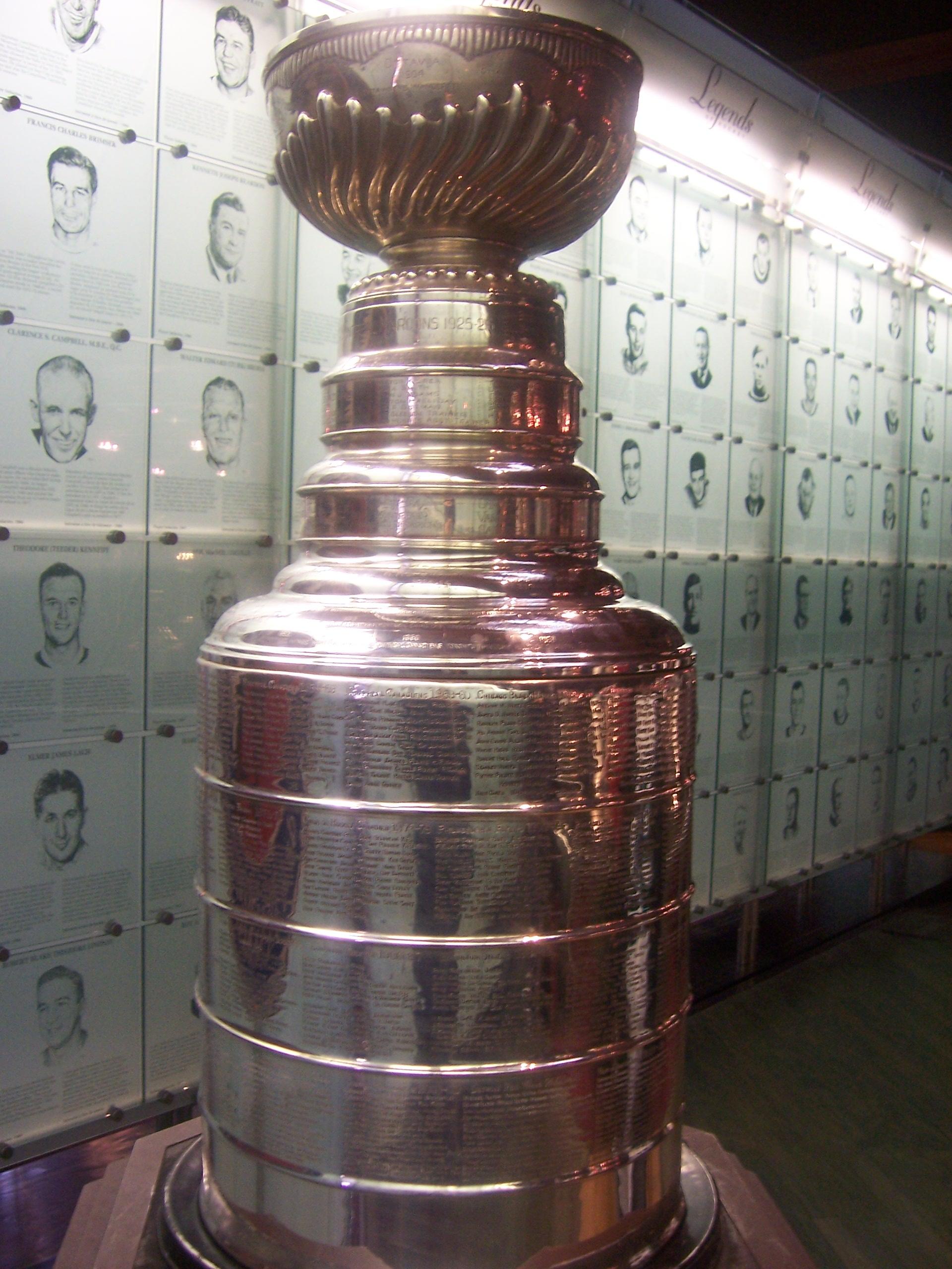 a closeup photo of the Stanley Cup. Source: Wikimedia Commons.