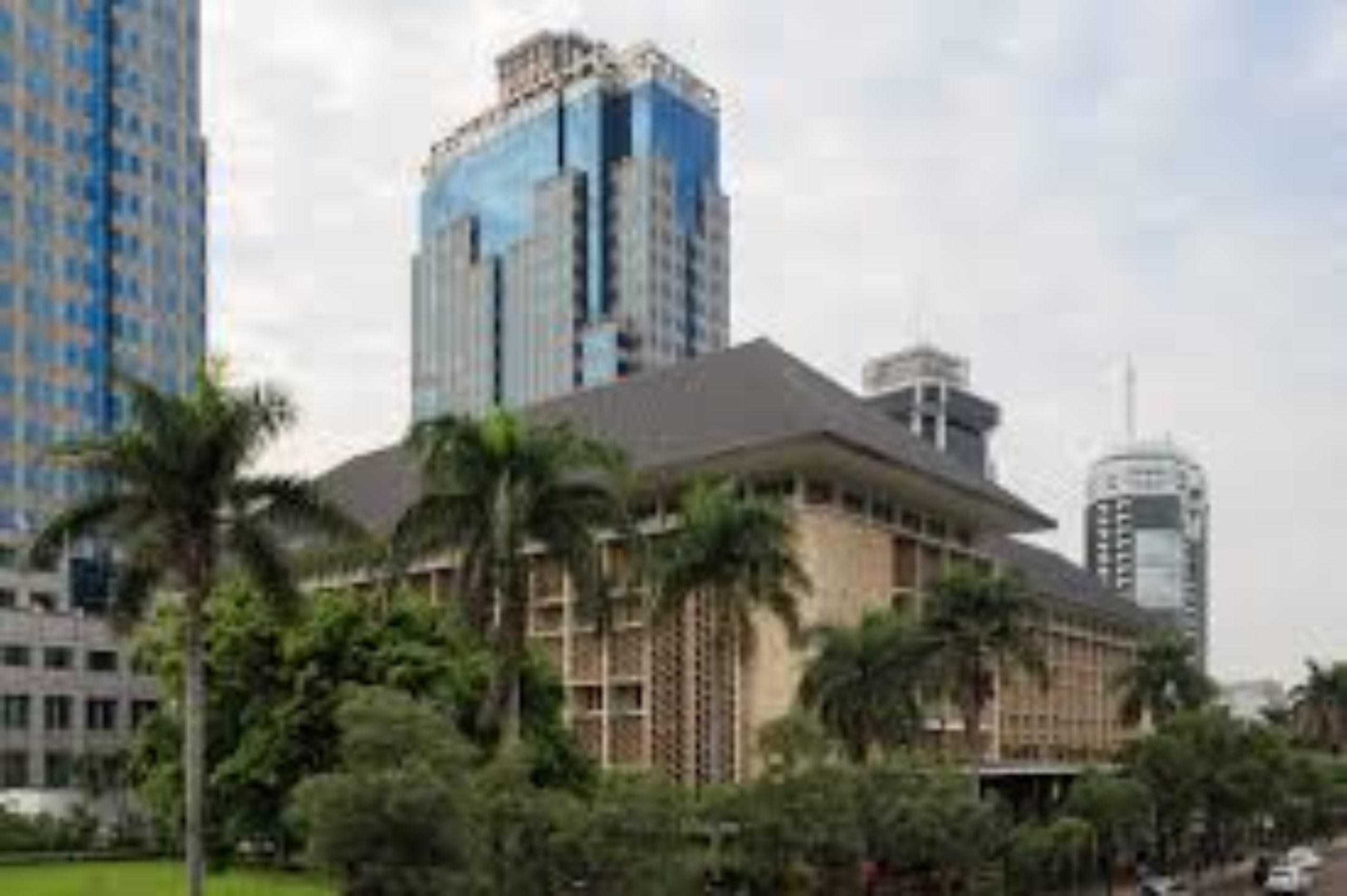 Being a Muslim doesn't automatically make you an Arab