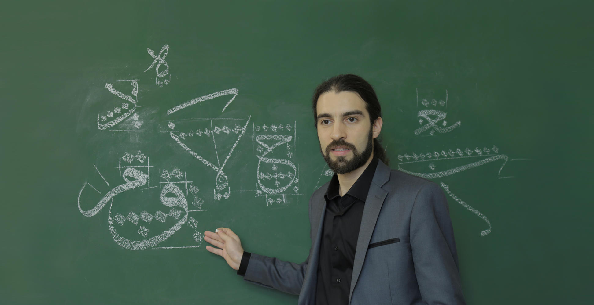 Give your student structured classes and informations