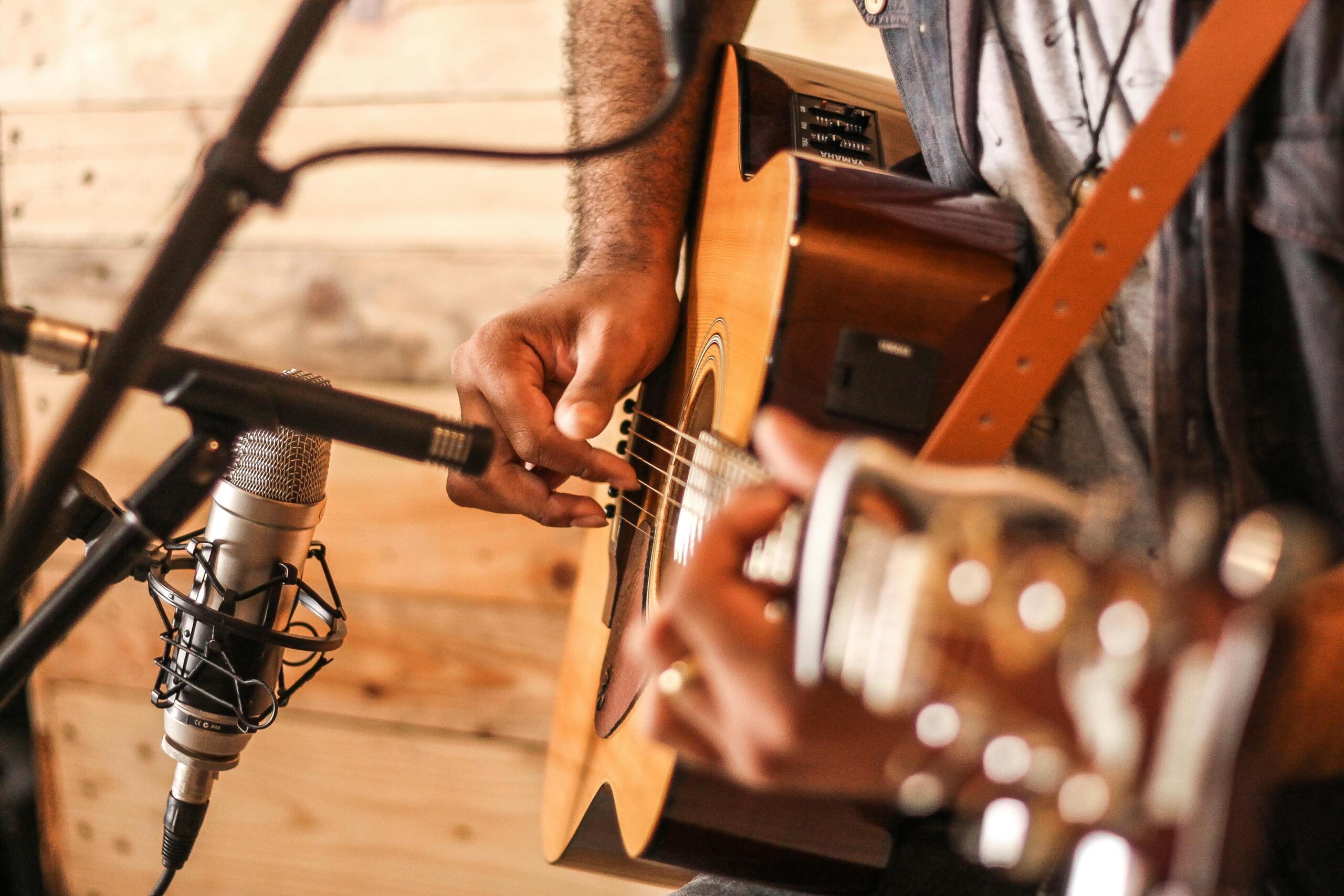 Learn easy guitar songs