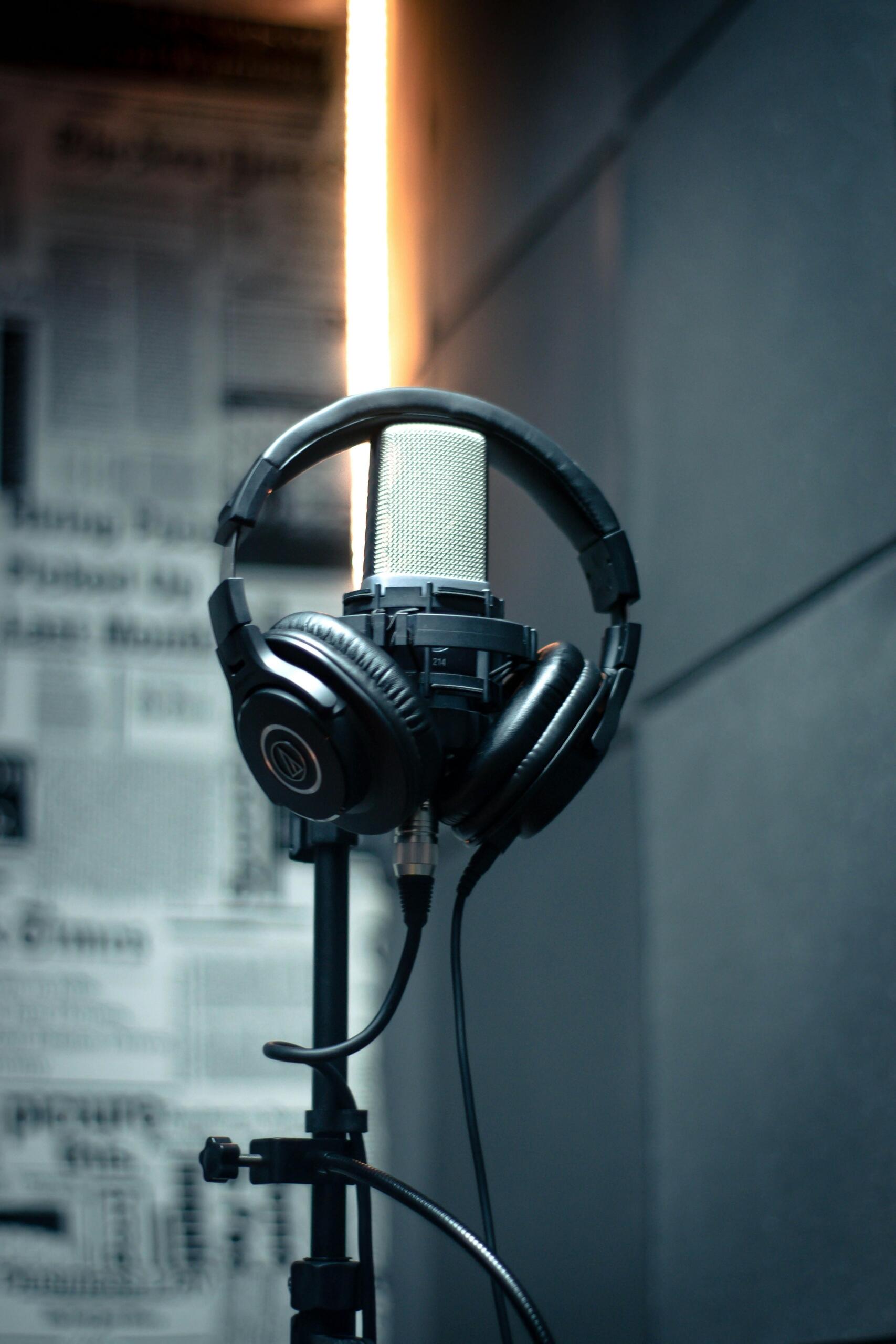 Microphone