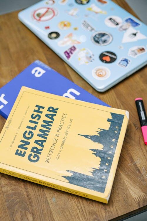 Find an English teacher online