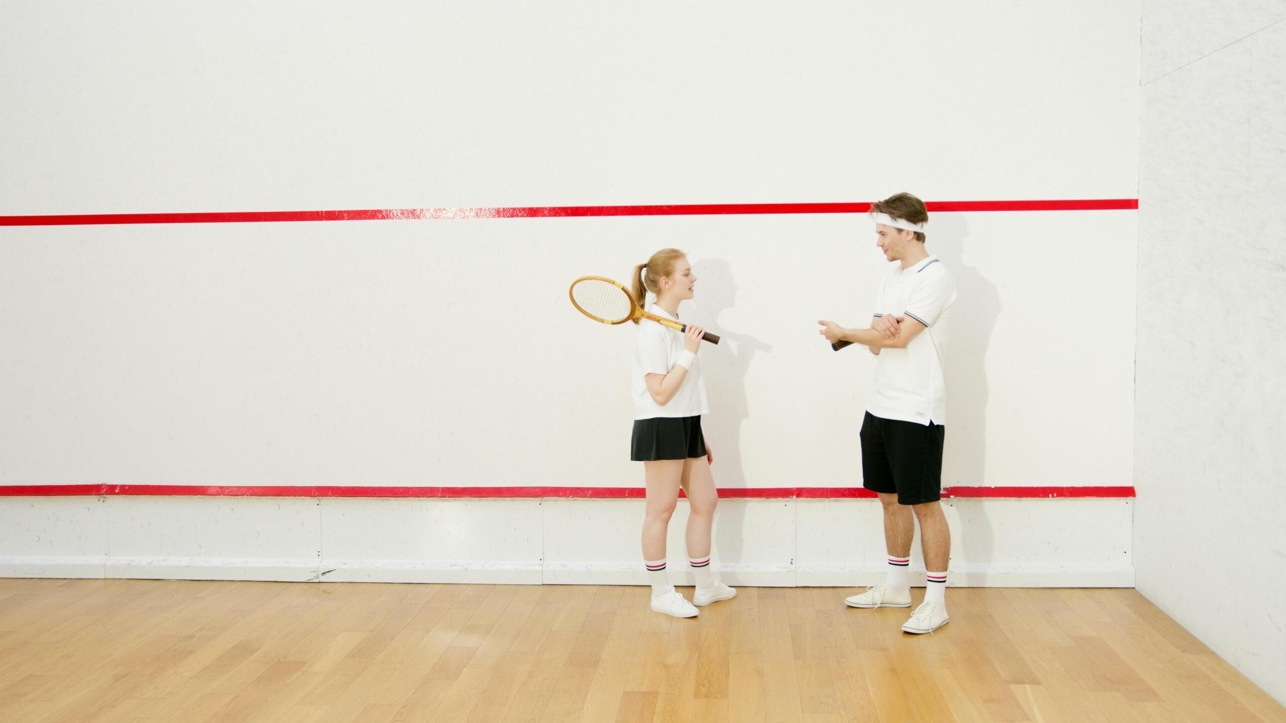 Tennis courts nearby