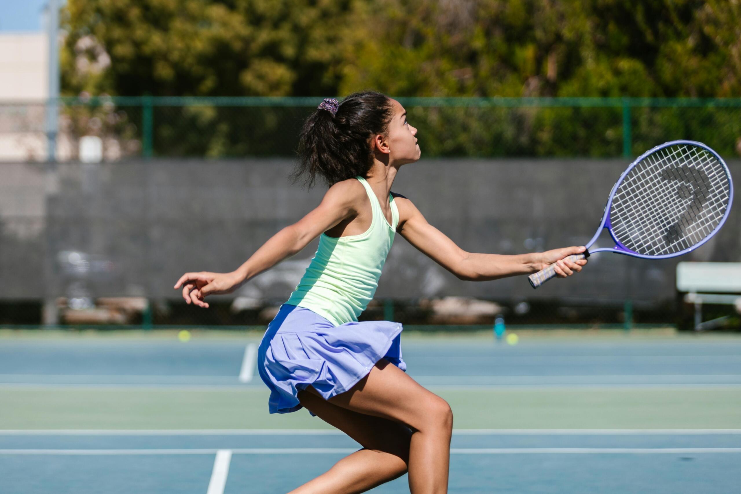 How to play tennis beginners