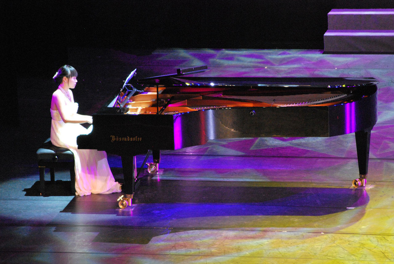 focus lesson playing piano