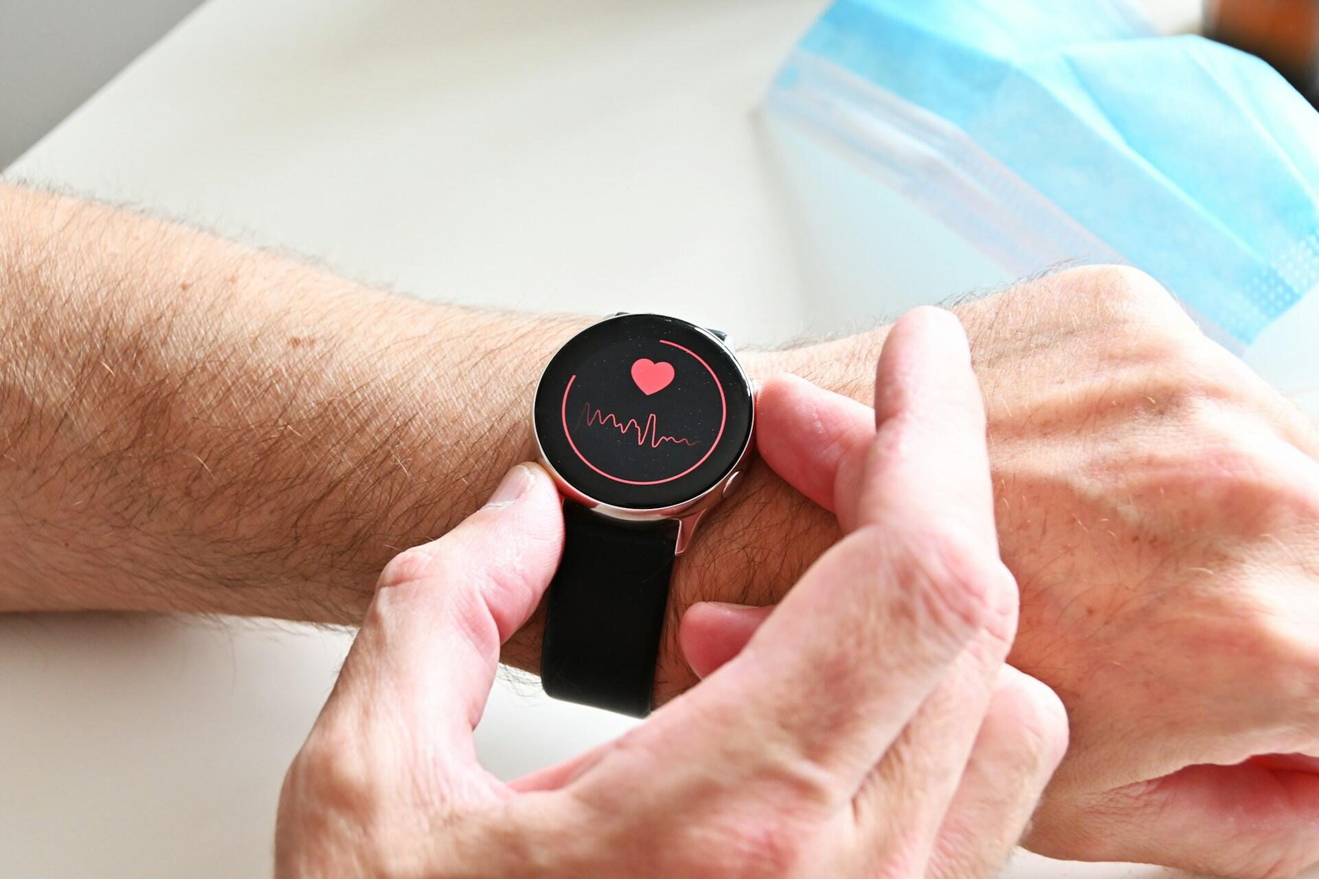 Montre trackeur de santé.