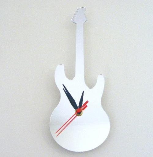 Combien de temps faut-il pour jouer de la guitare ? 