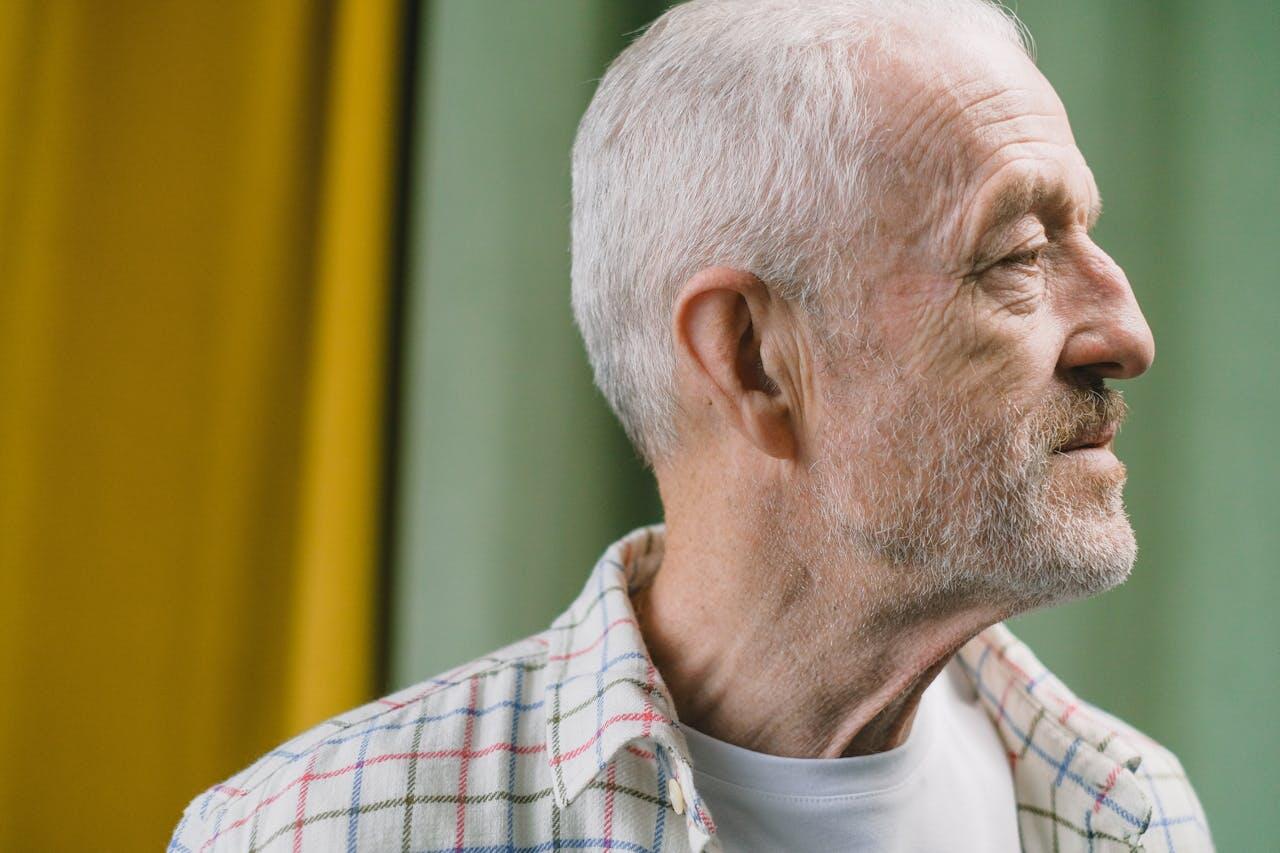 homme age tranquille