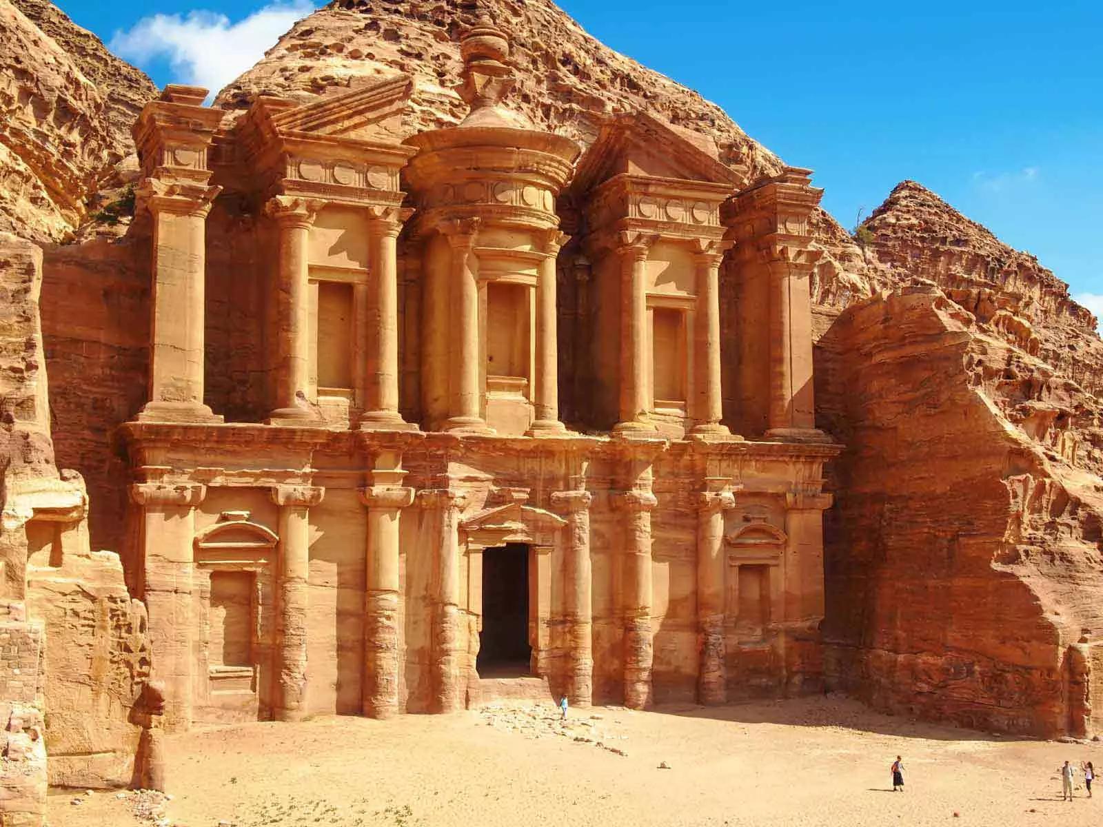 Où suivre une formation en arabe en Suisse romande ?