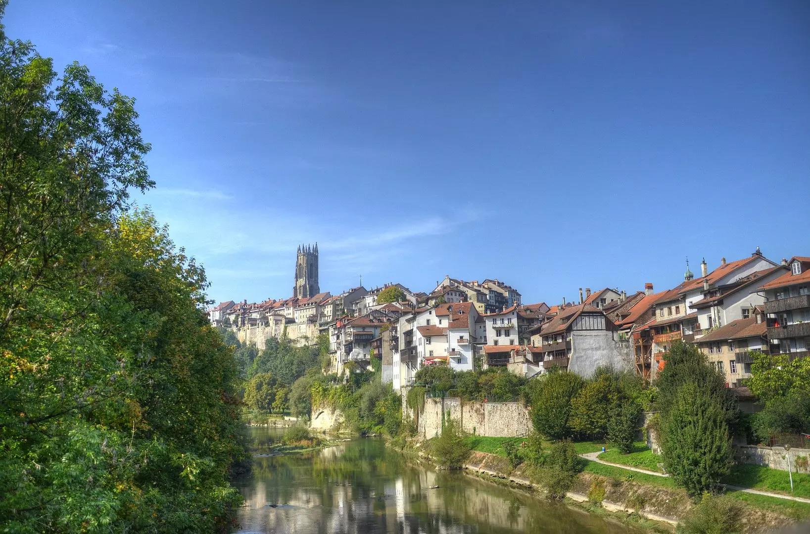 S'initier à la photo dans les cantons romands ?