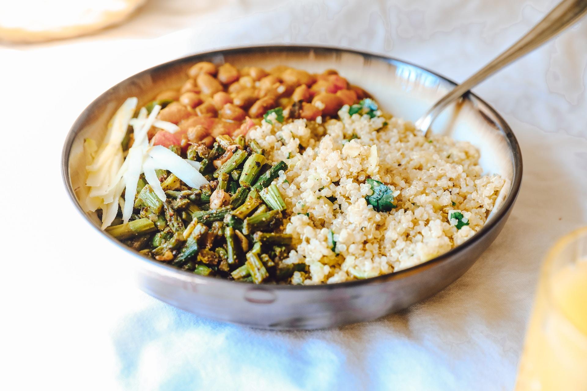 quinoa assiette de repas sans gluten