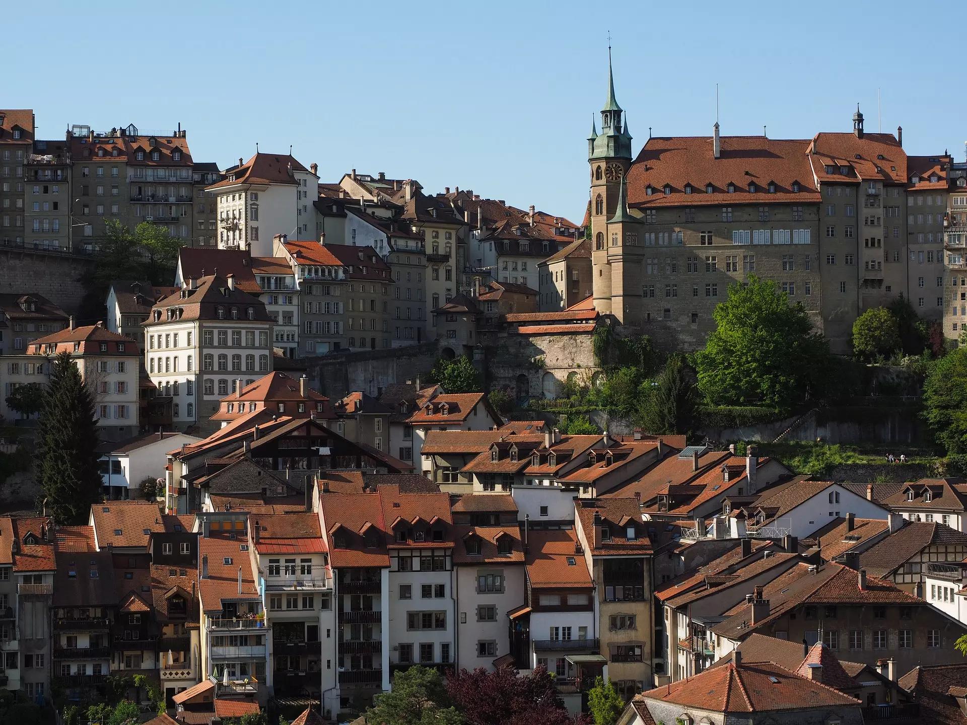 Comment suivre des cours de soutien scolaire en Suisse romande ?