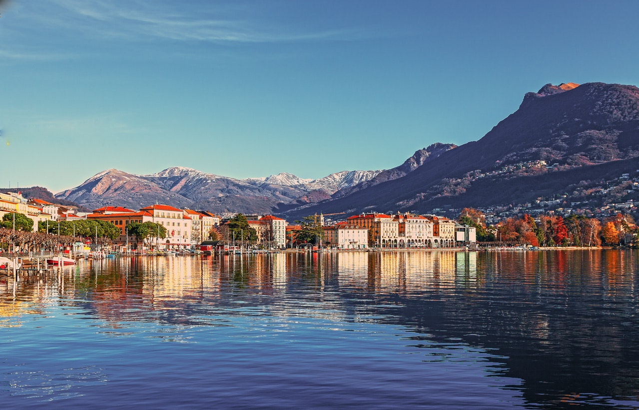Vue sur les montagnes depuis geneve