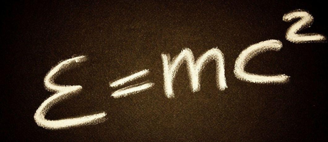 La formule e=mc2