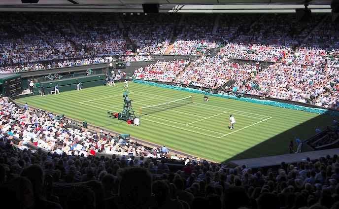 Un match de tennis en compétition officielle