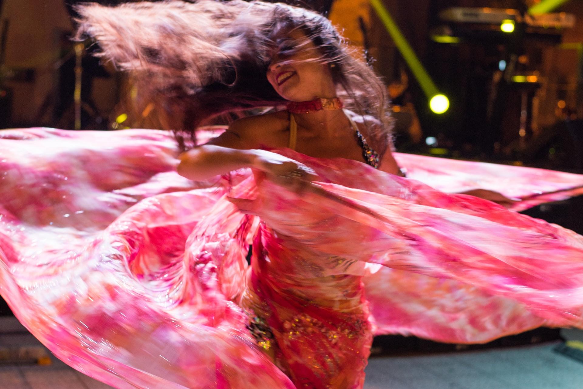 magnifique danseuse du ventre