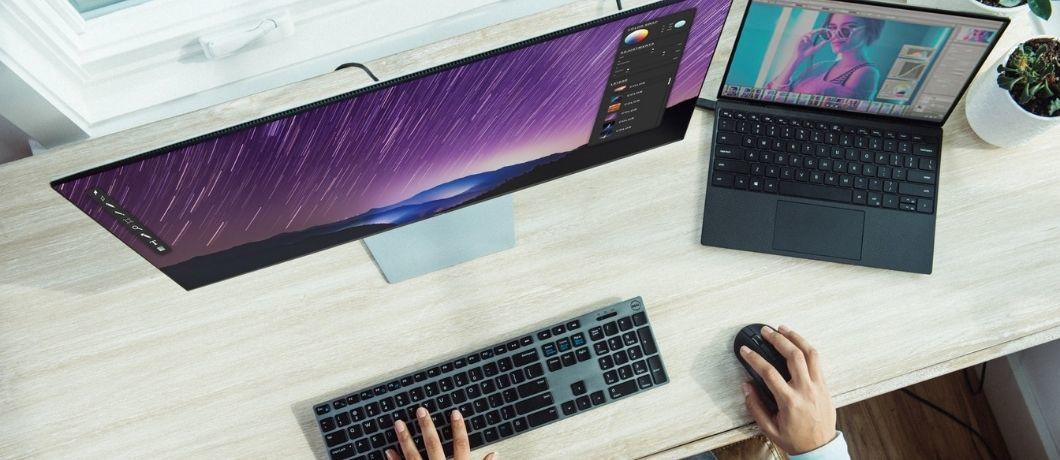 Ordinateurs sur un bureau