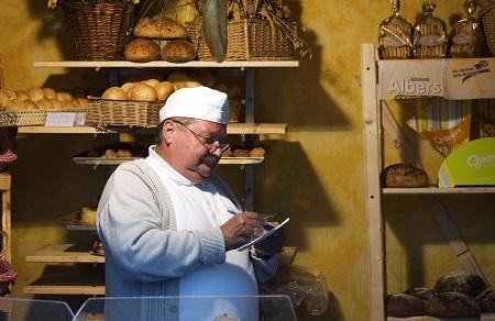 Où déposer des annonces pour des cours d'italien ?