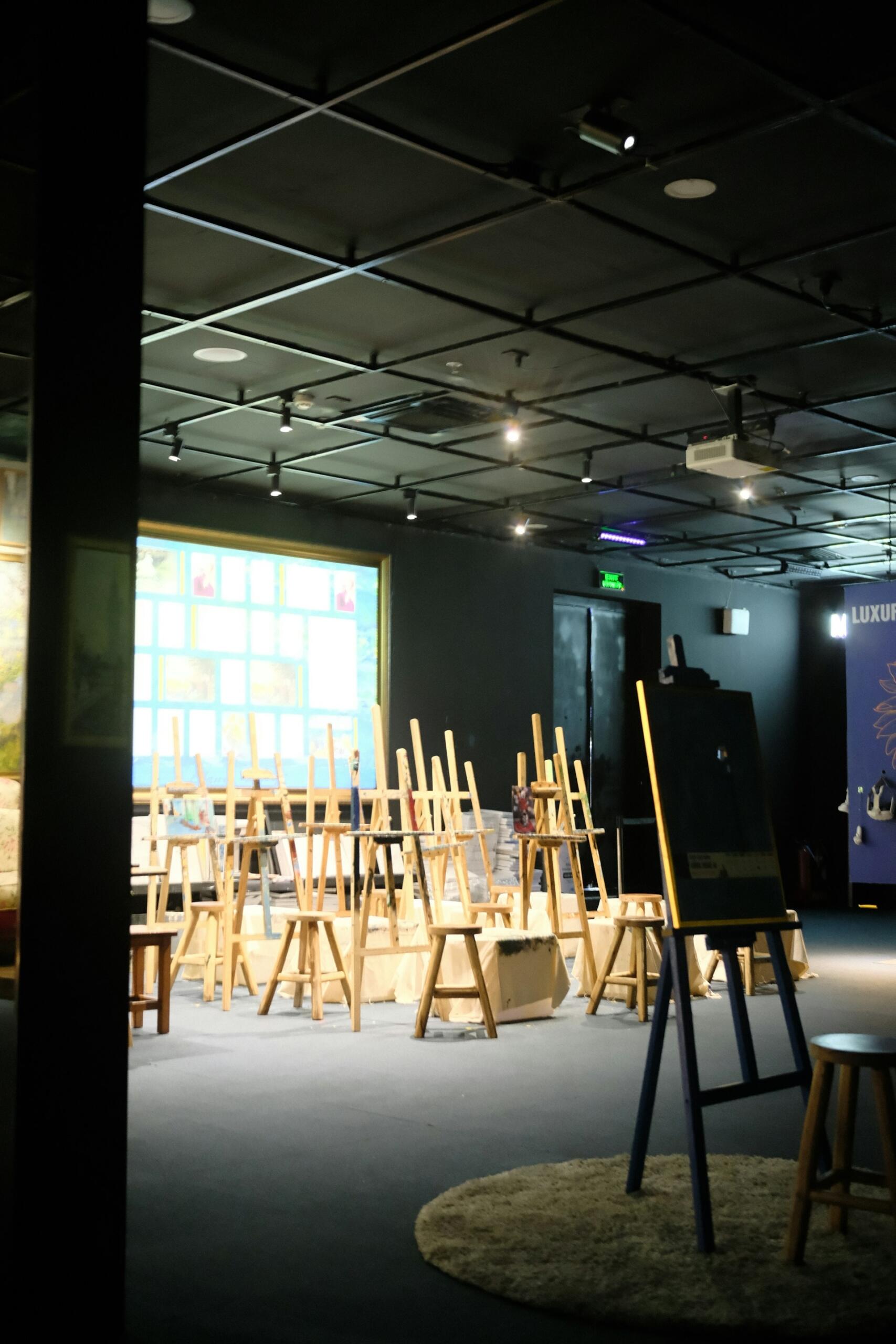 chevalets en atelier d'art