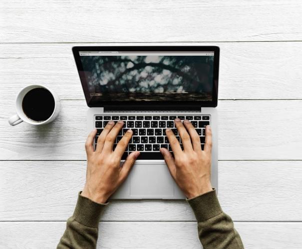 El internet es un excelente recurso para encontrar profesores particulares