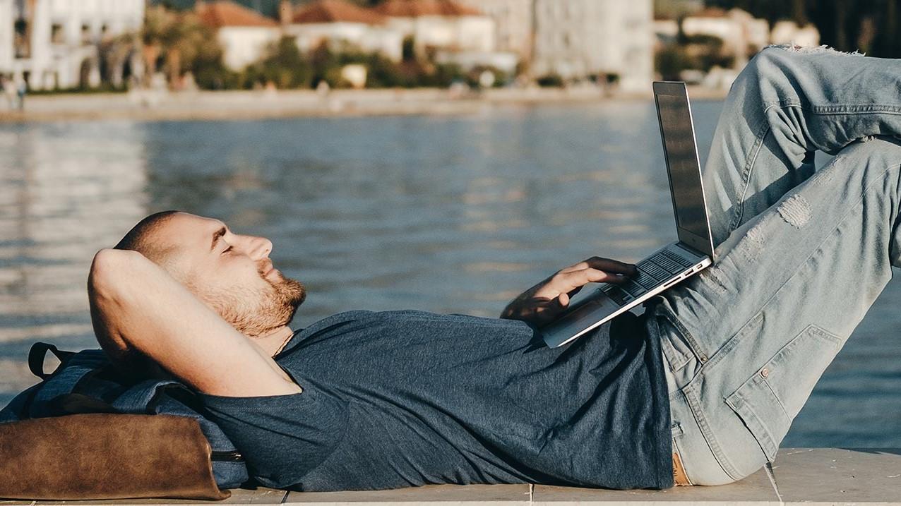 Clases particulares, trabajo sin jefes.