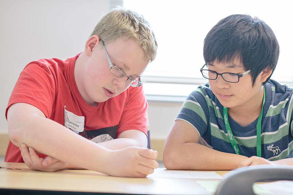 La mejor edad para aprender un nuevo idioma en los colegios es entre los 7 y 11 años