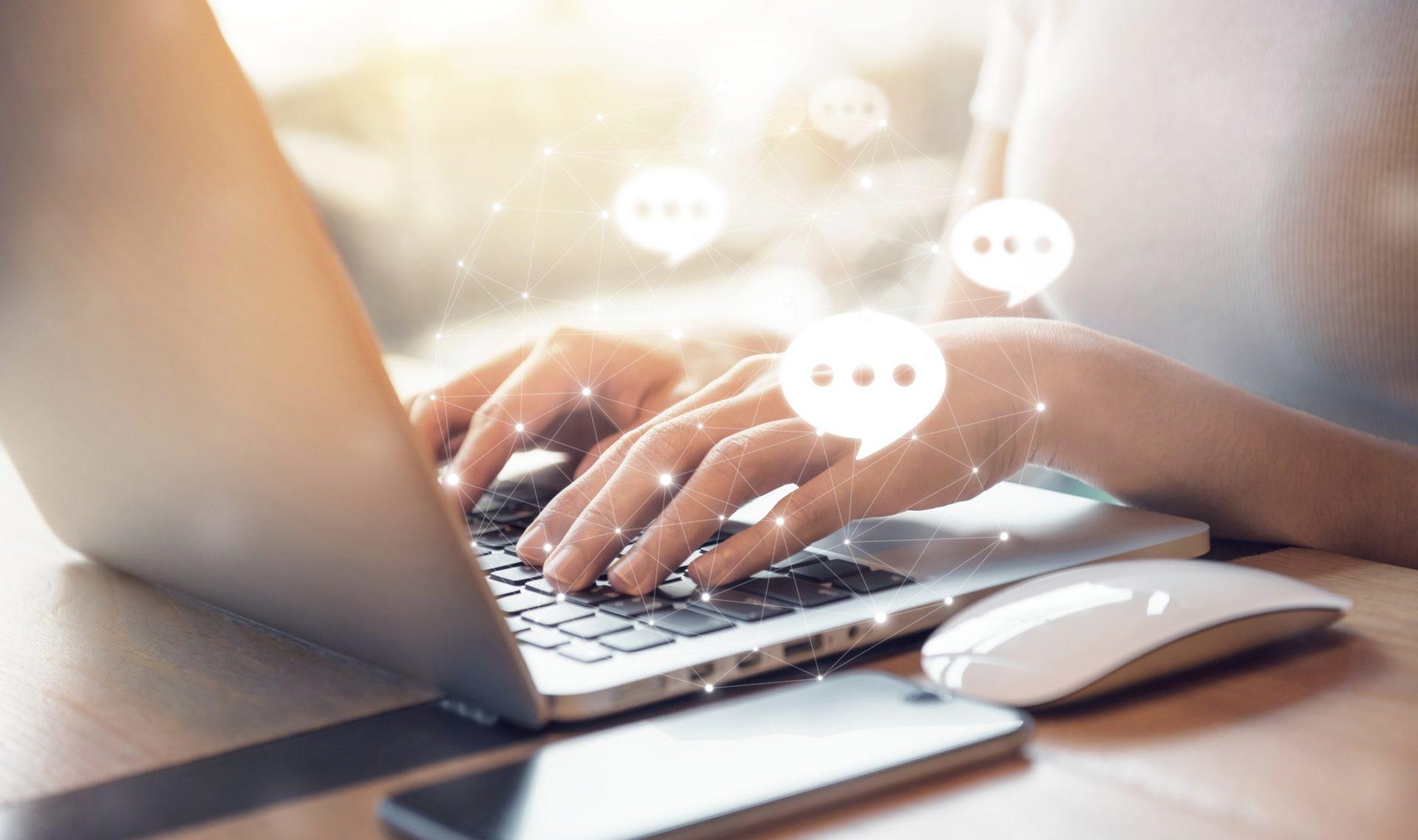 En Internet hay muchos sitios destinados al acompañamiento académico y desarrollados por diferentes tipos de organizaciones.