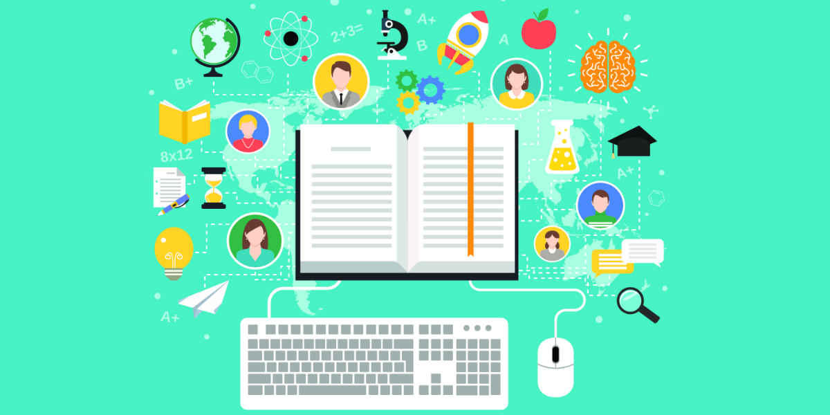 Cuaderno, teclado e ideas