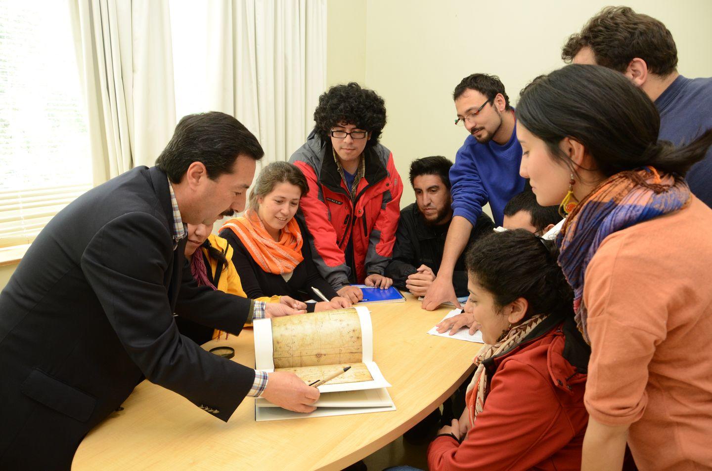 En las carreras de pedagogía se aprende sobre contenidos, historia, normativa y mucho sobre didáctica.