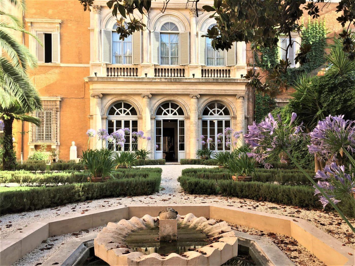 Plaza de Sede Central