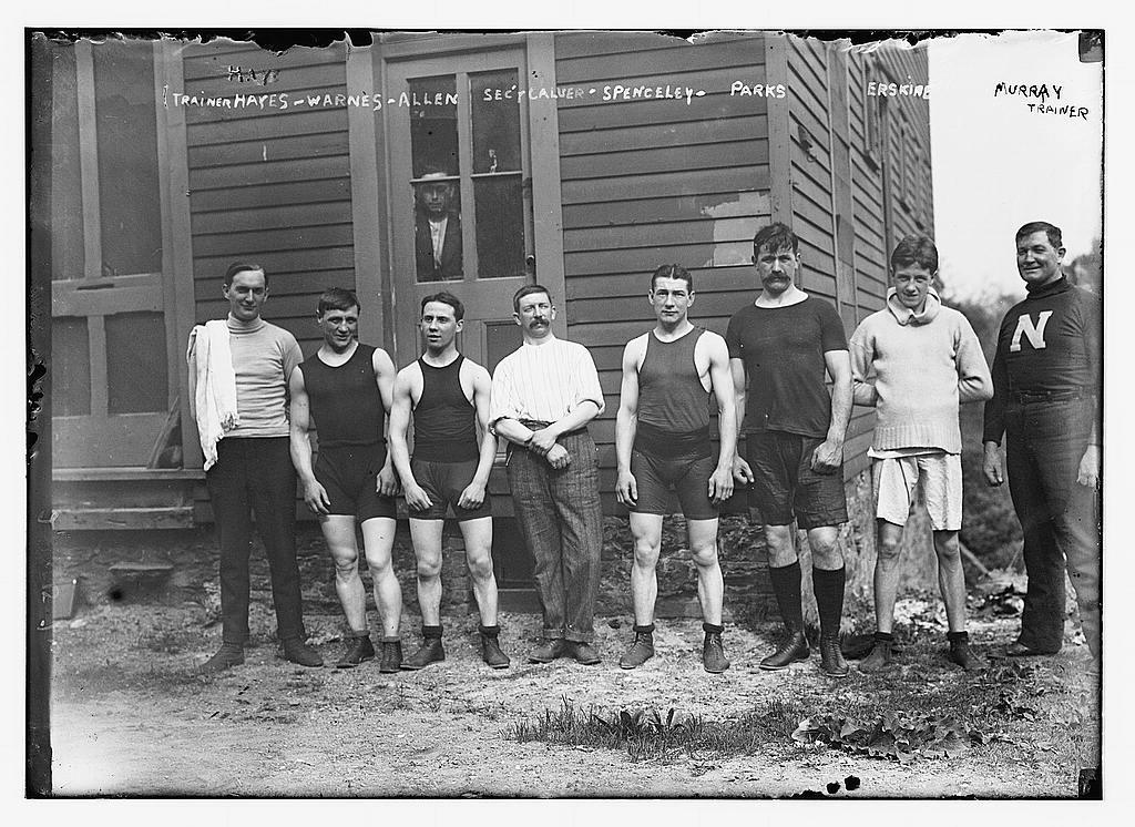 Durante mucho tiempo sólo se utilizó pantalón largo para practicar deportes