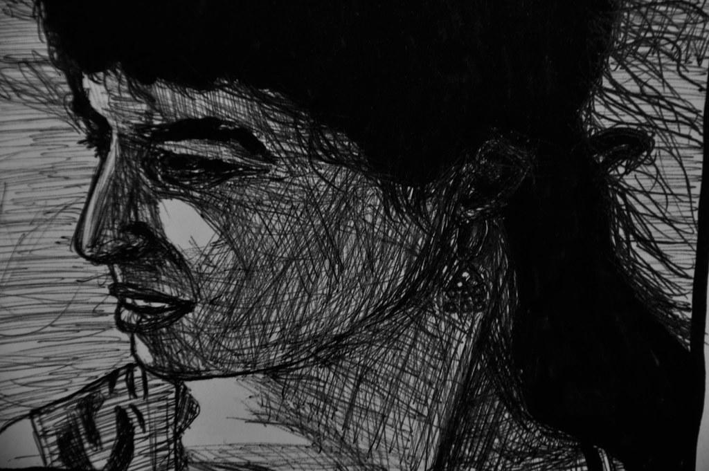 Dibujo a grafito de rostro de mujer