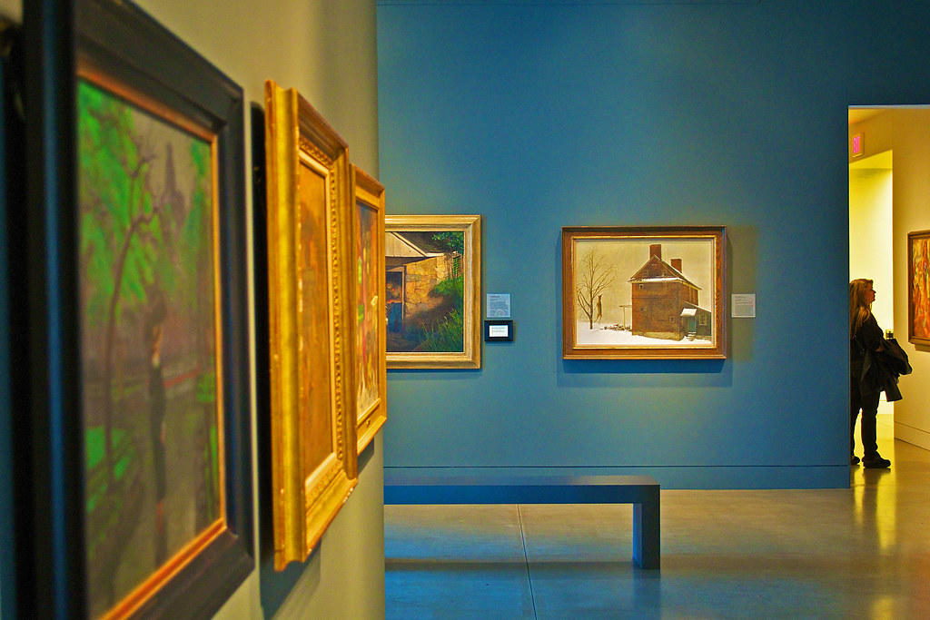 Visitar galerías de arte es un buen ejercicio para todo dibujante.