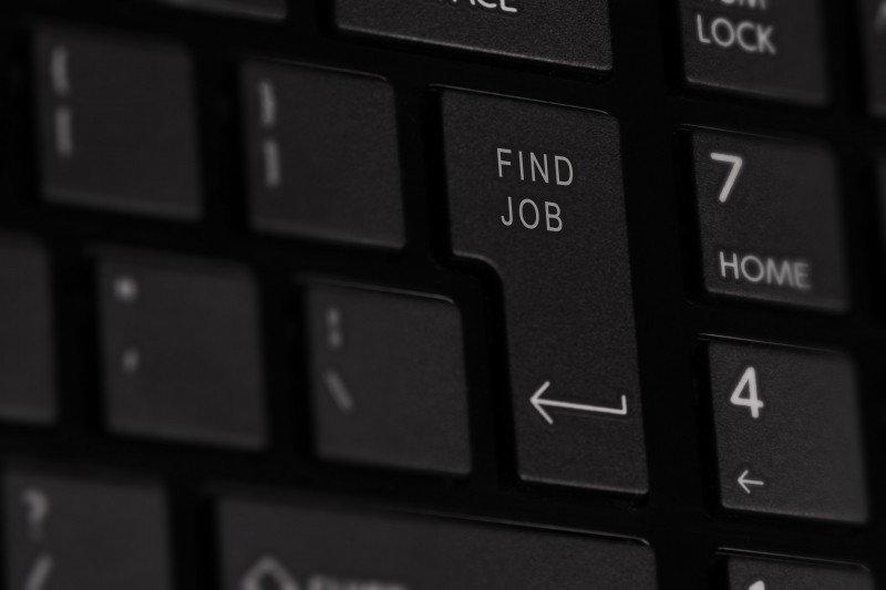 Tecla enter con inscripción "find job"