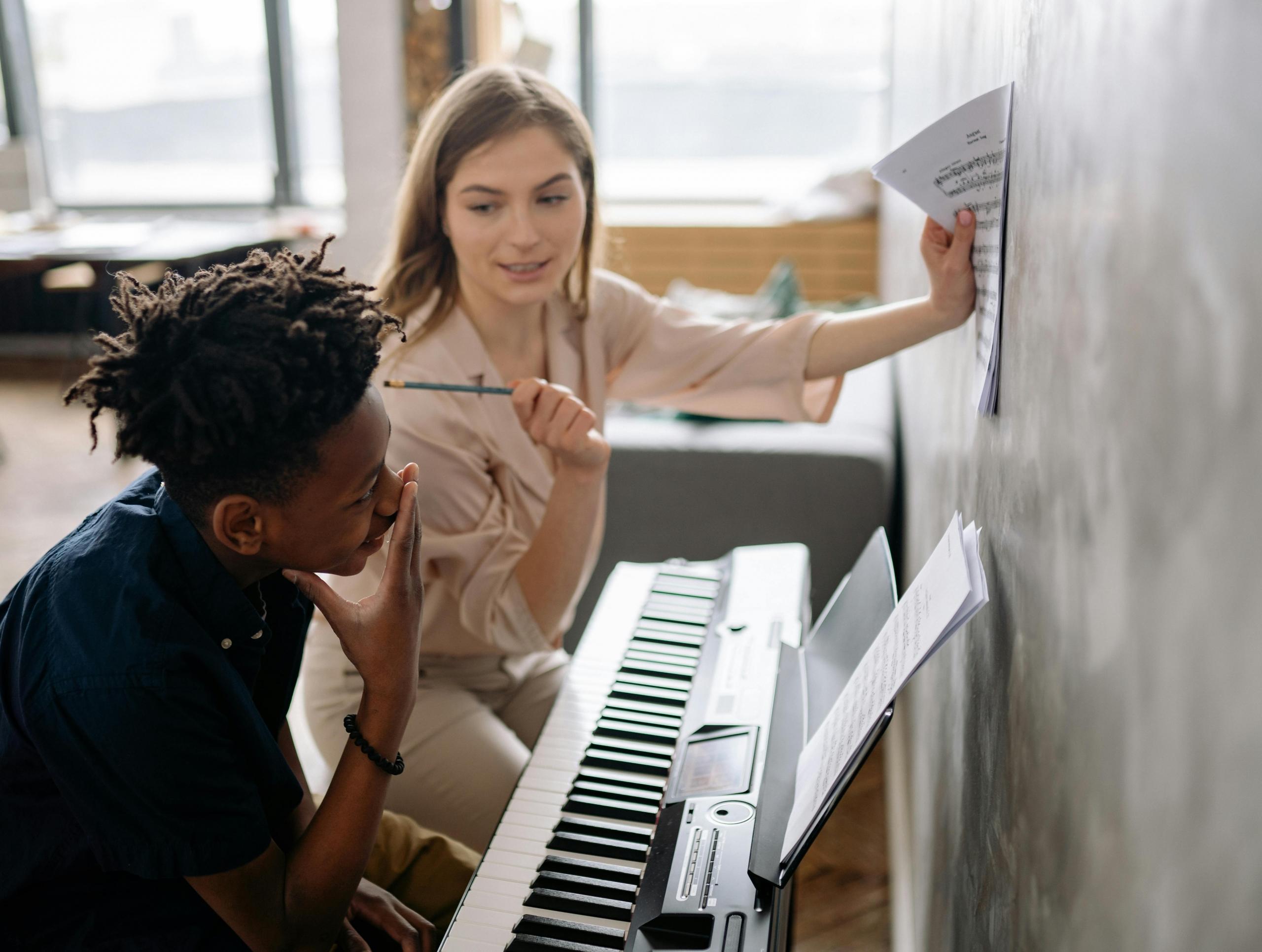 Aprender piano es un gran y emocionante desafío.