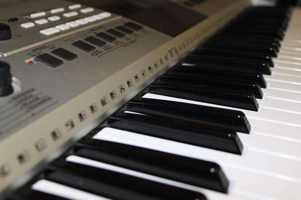 Teclado de piano electrónico