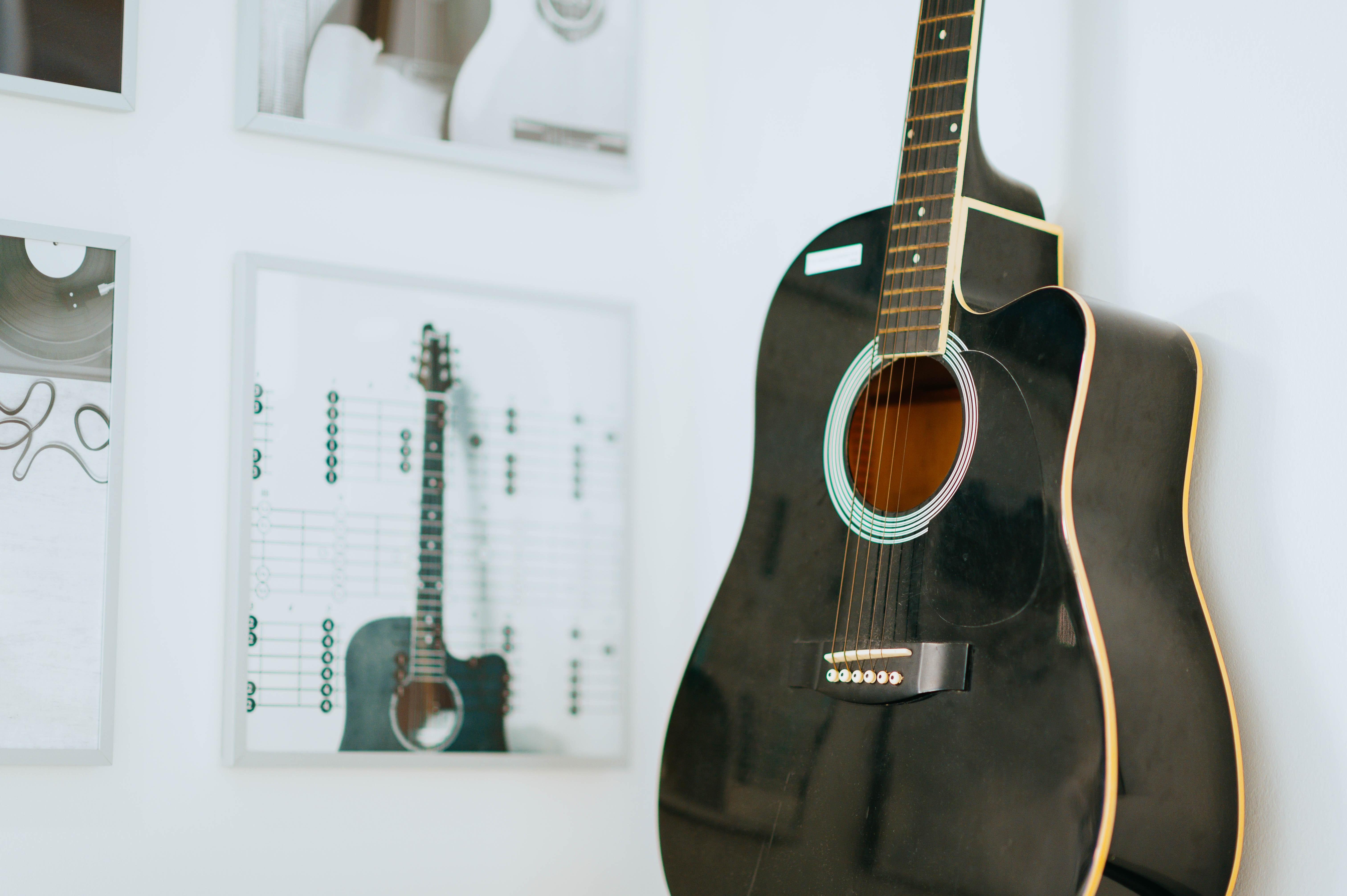 Guitarra negra