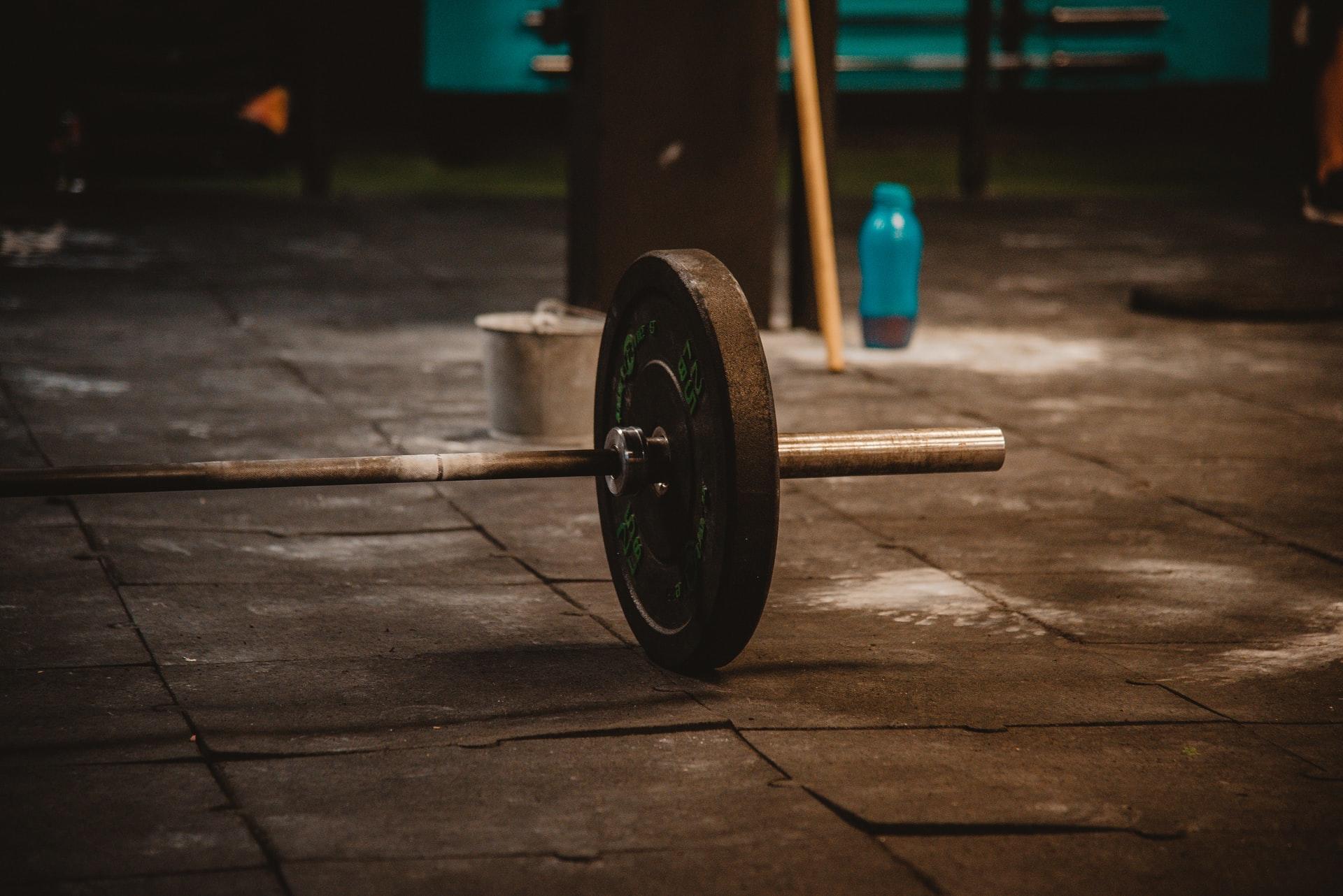 Gimnasio y herramientas