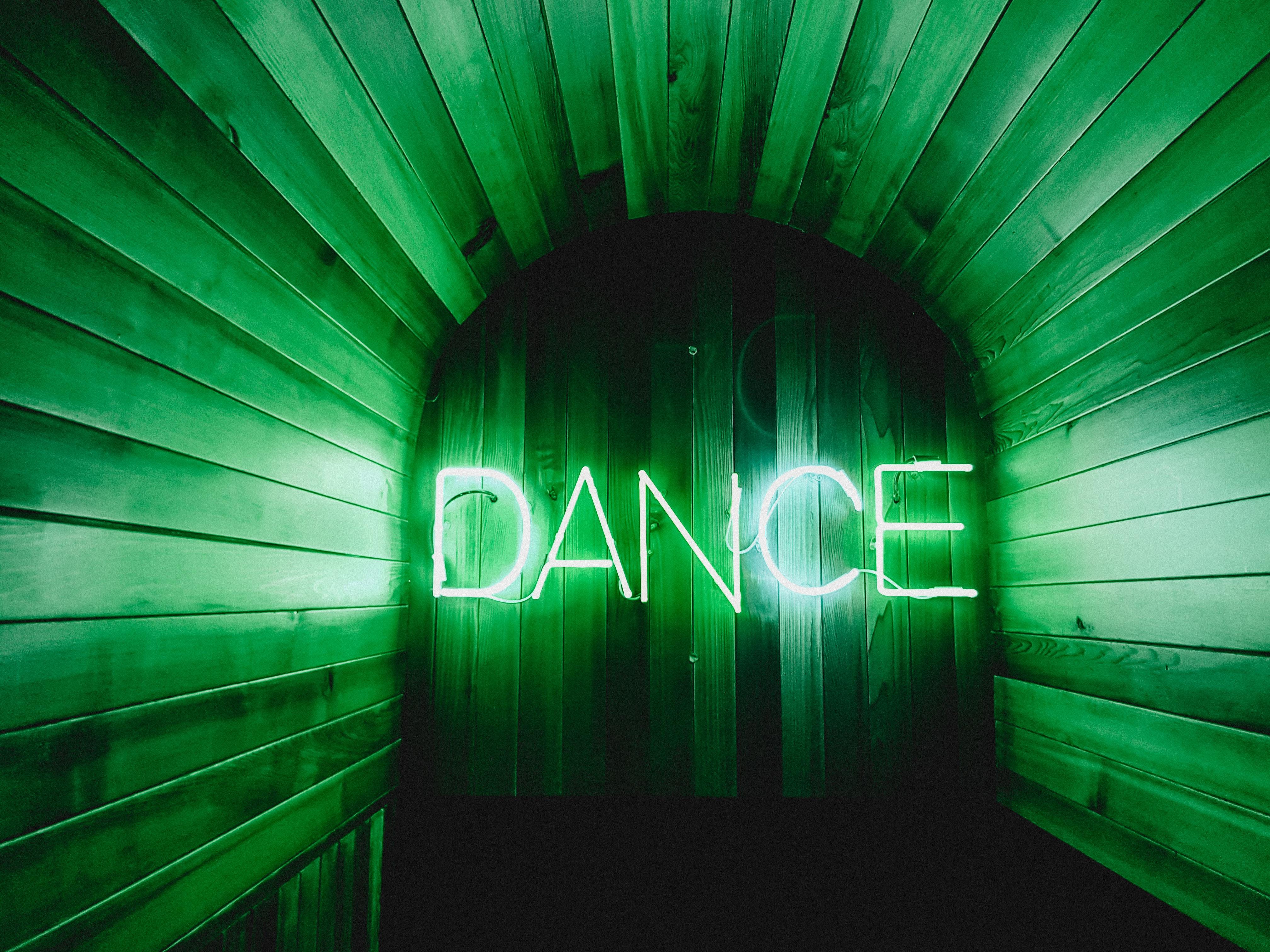Palabra Dance luminosa