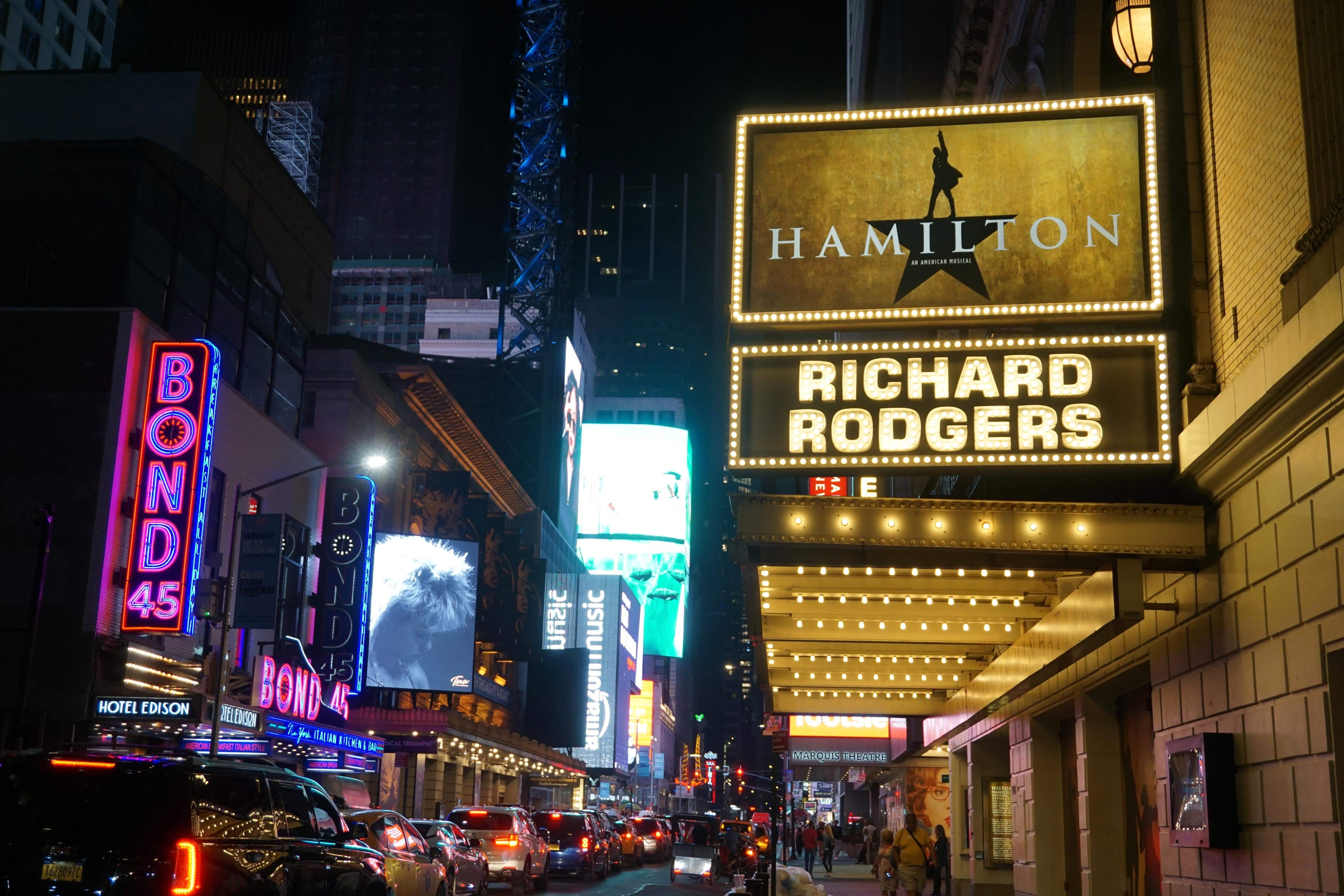 Broadway de noche