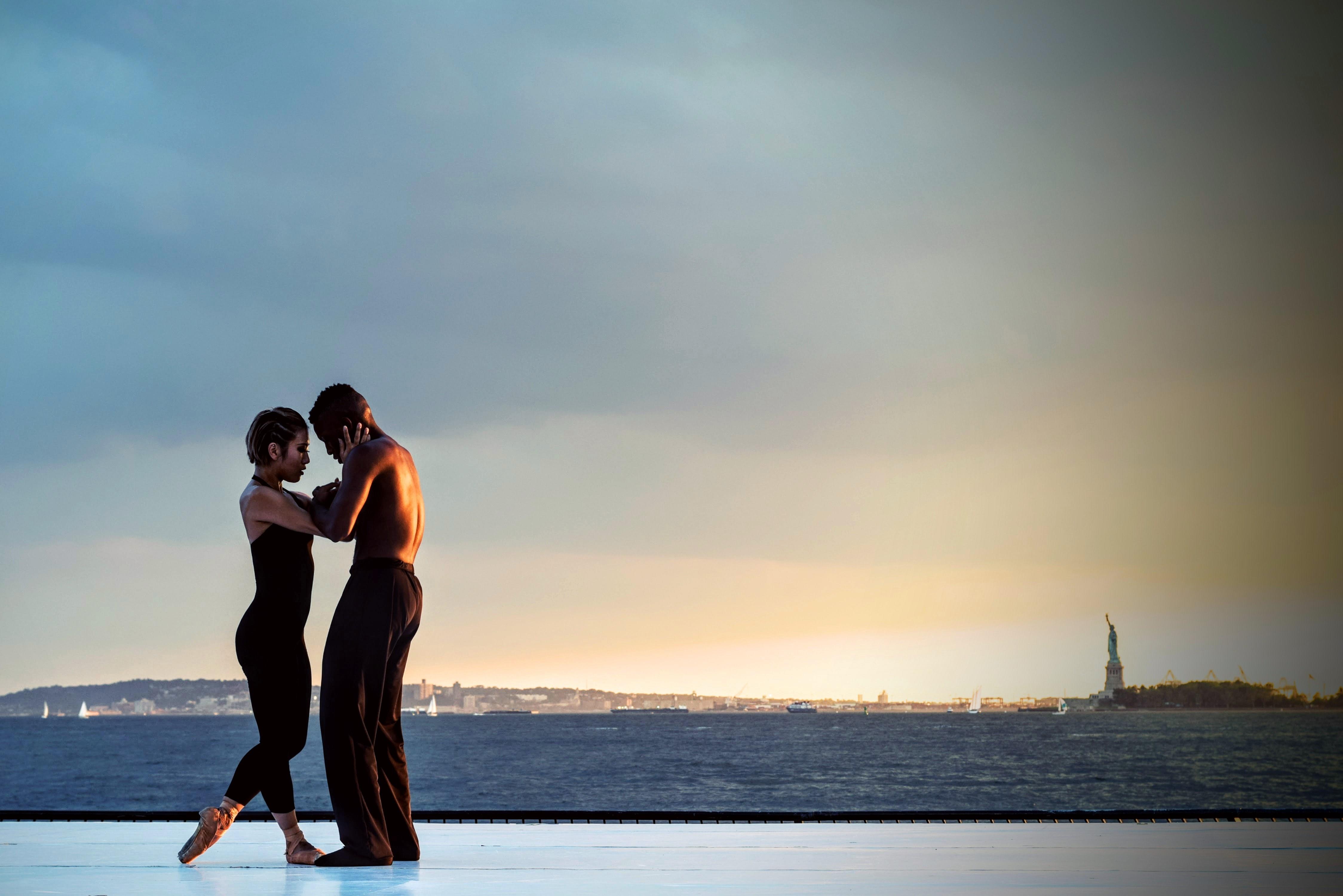 Pareja bailando tango