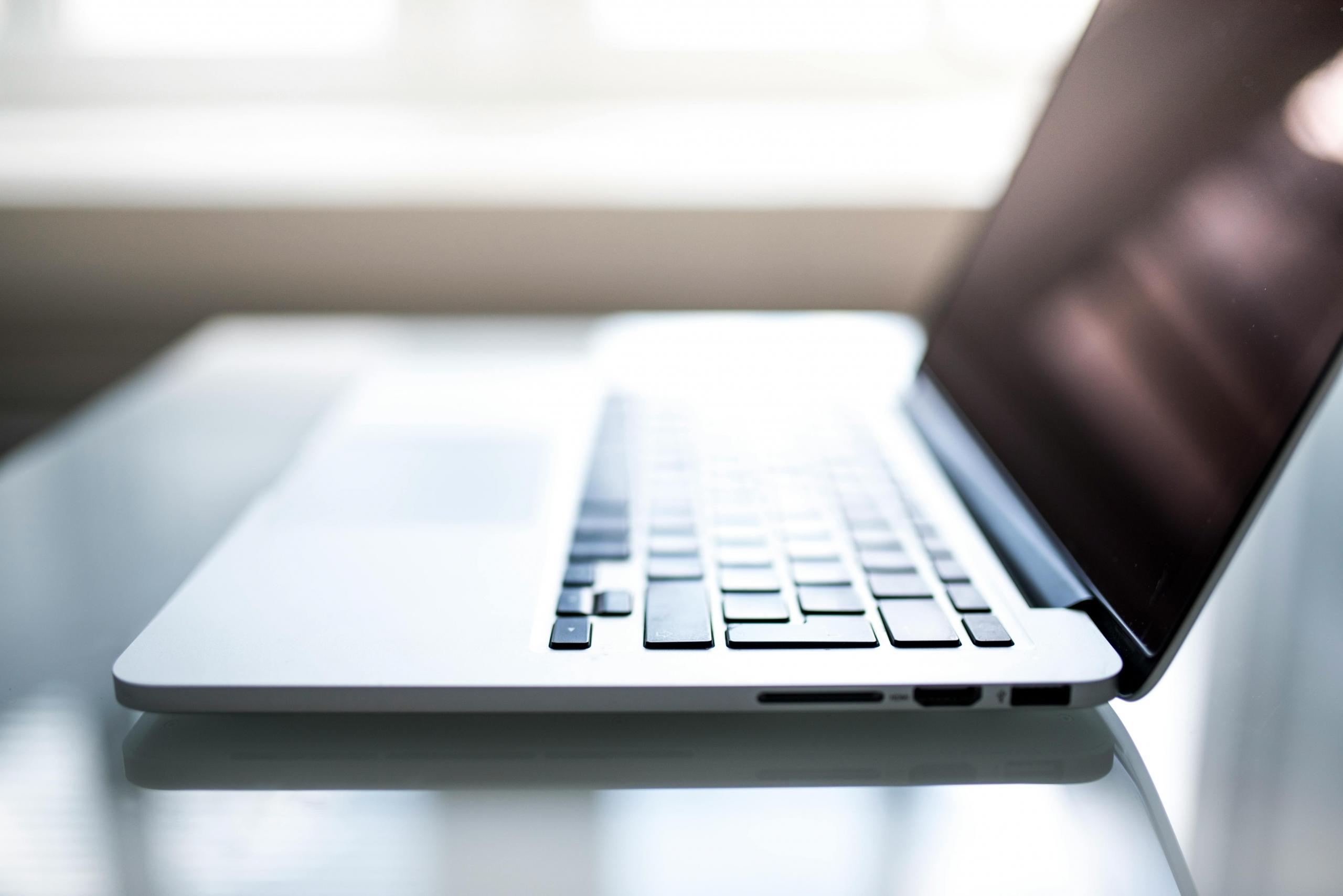 ¿Por qué no repasar la lengua árabe en tu computador gracias a un teclado adaptado?