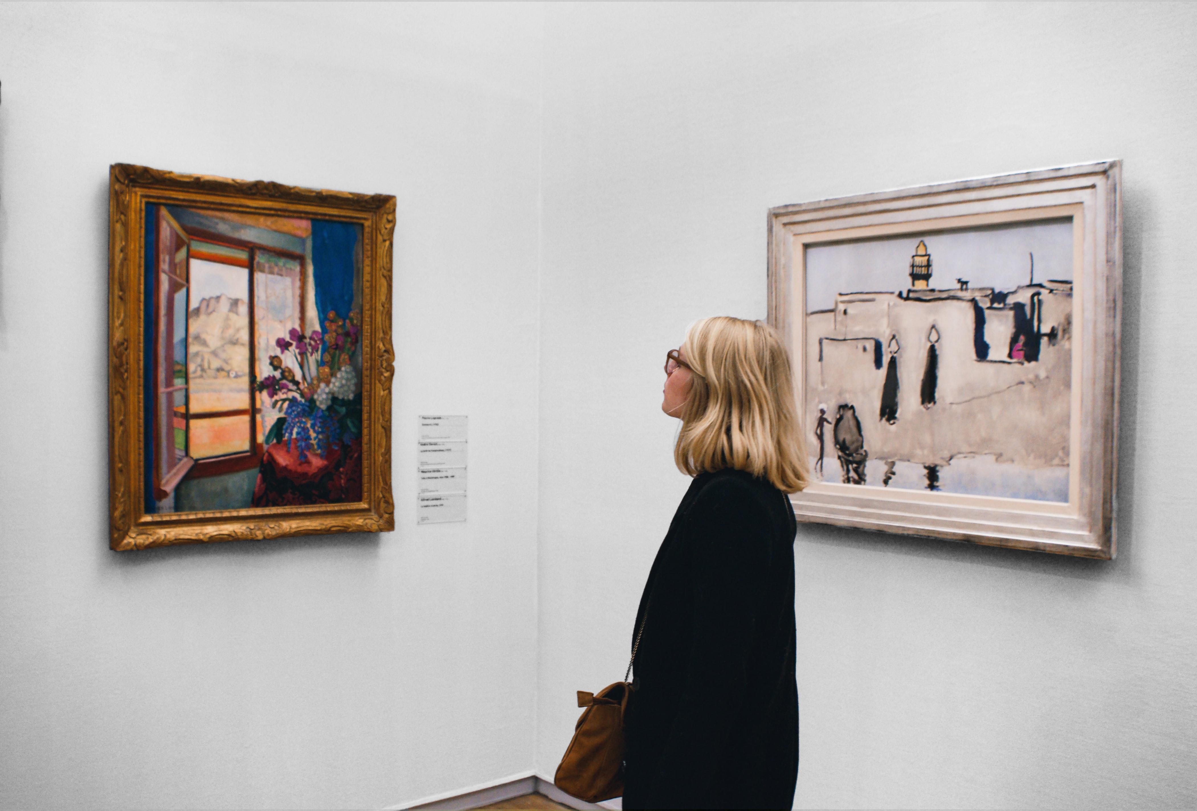 Profesora en el museo