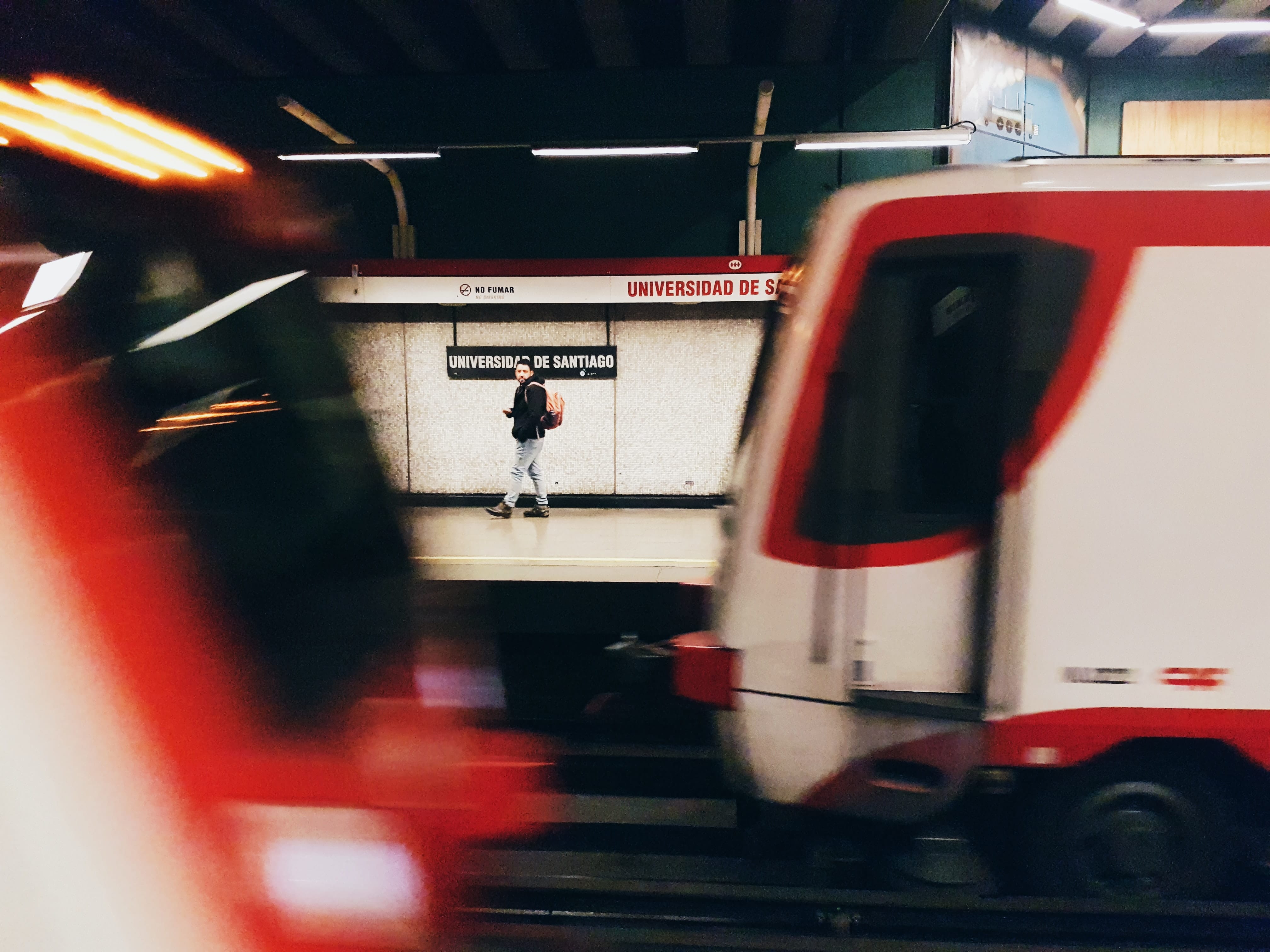Andenes del Metro santiaguino