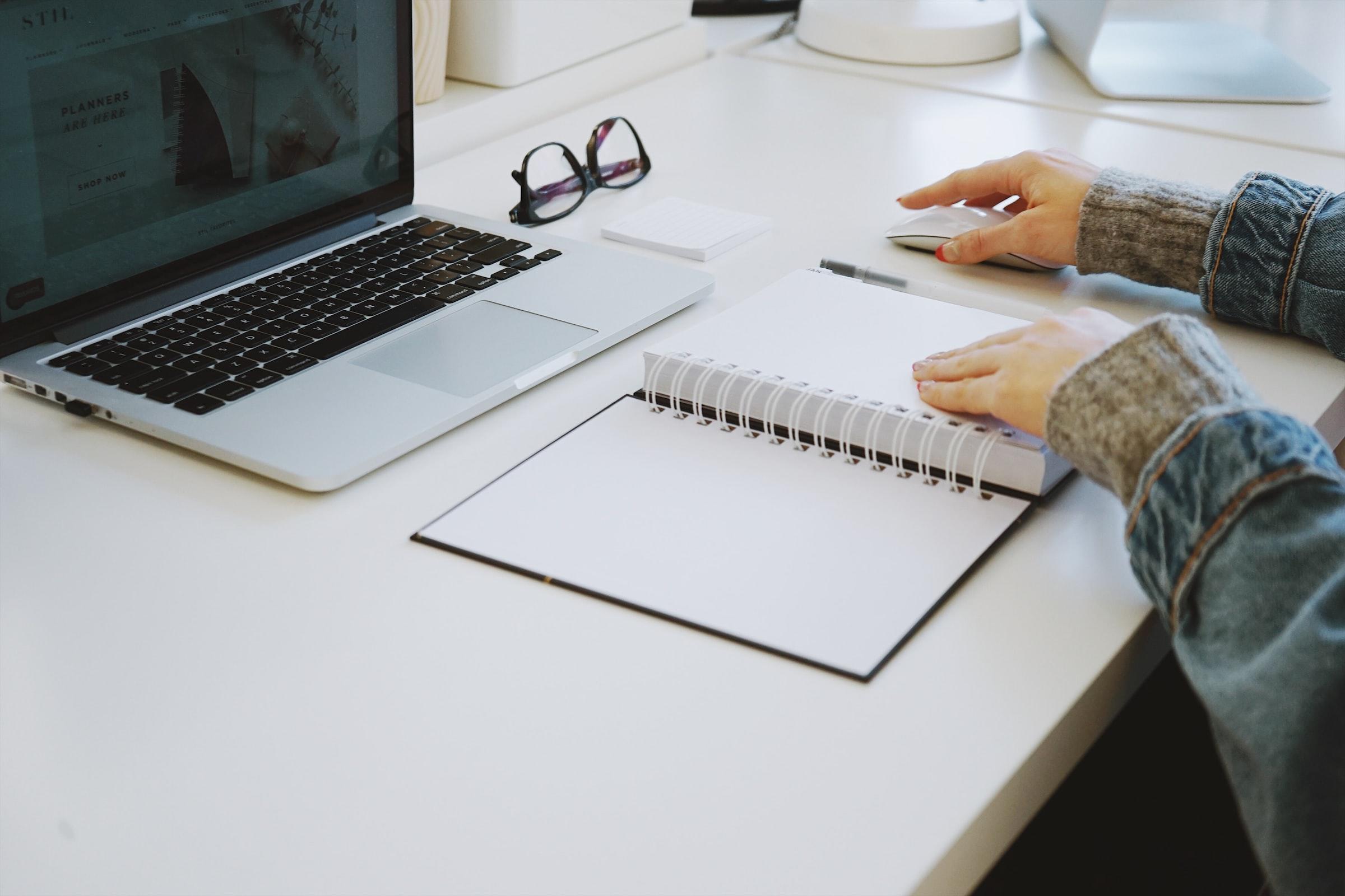 Agenda y organizaciòn de estudios