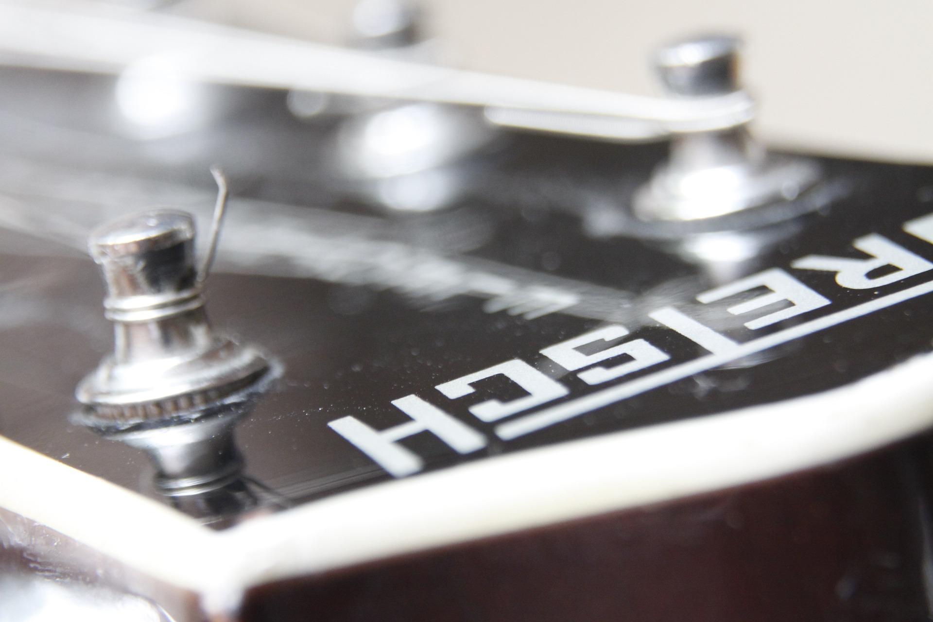 Tocar una guitarra Gretsch es un placer destinado a los gustos más delicados.